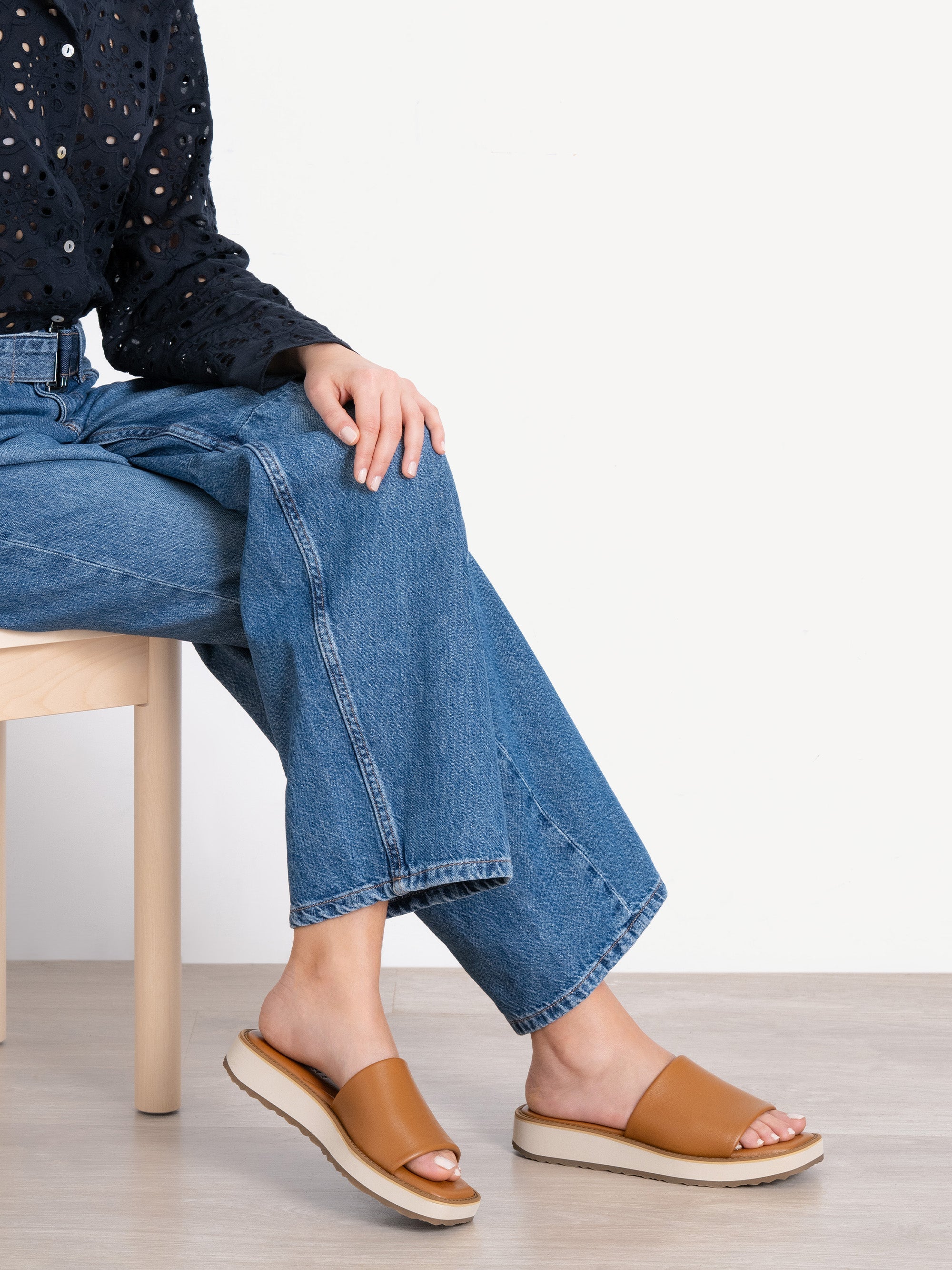 The Artemisia (Sample Sale) - Image 6