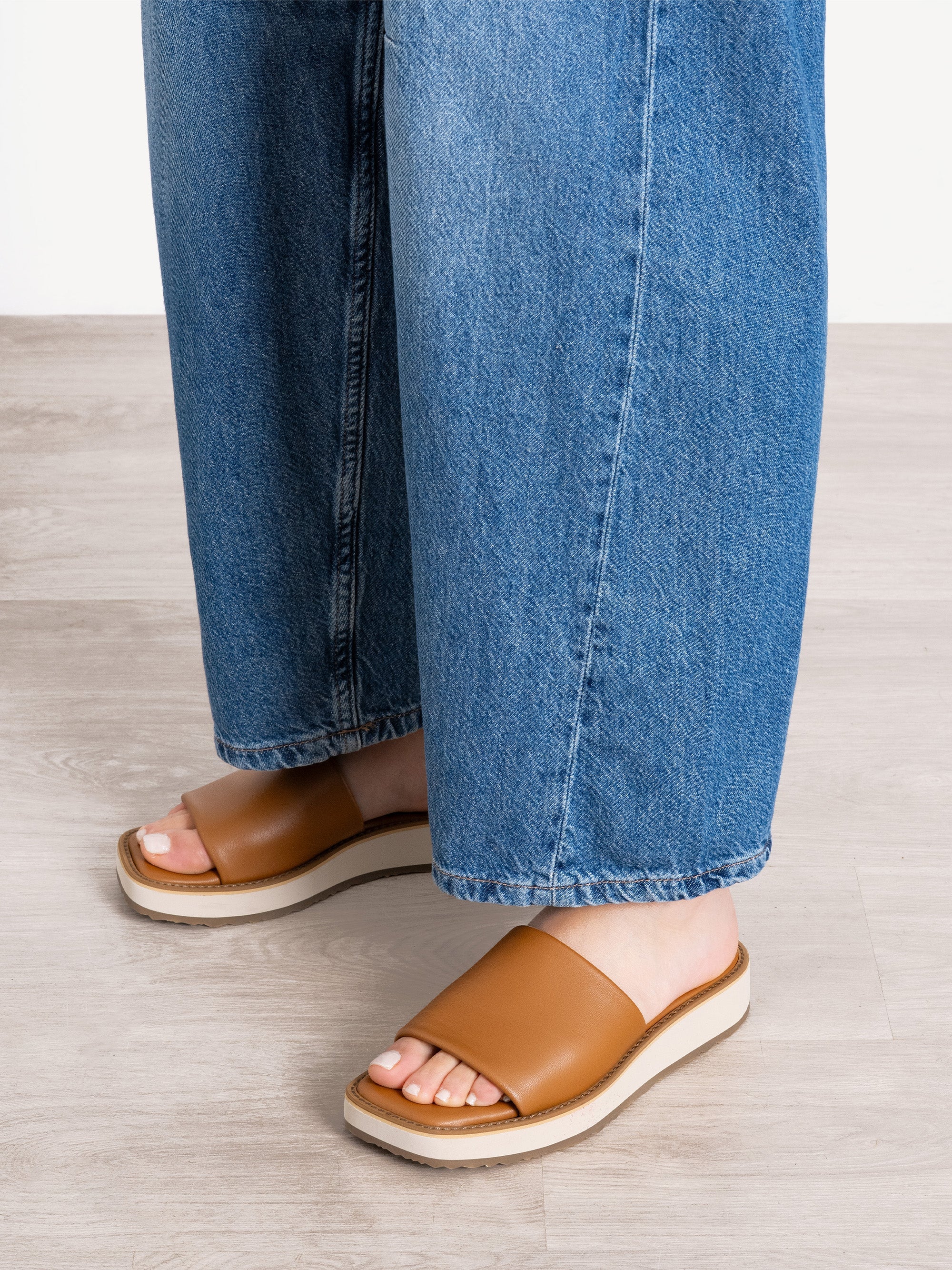 The Artemisia (Sample Sale) - Image 7