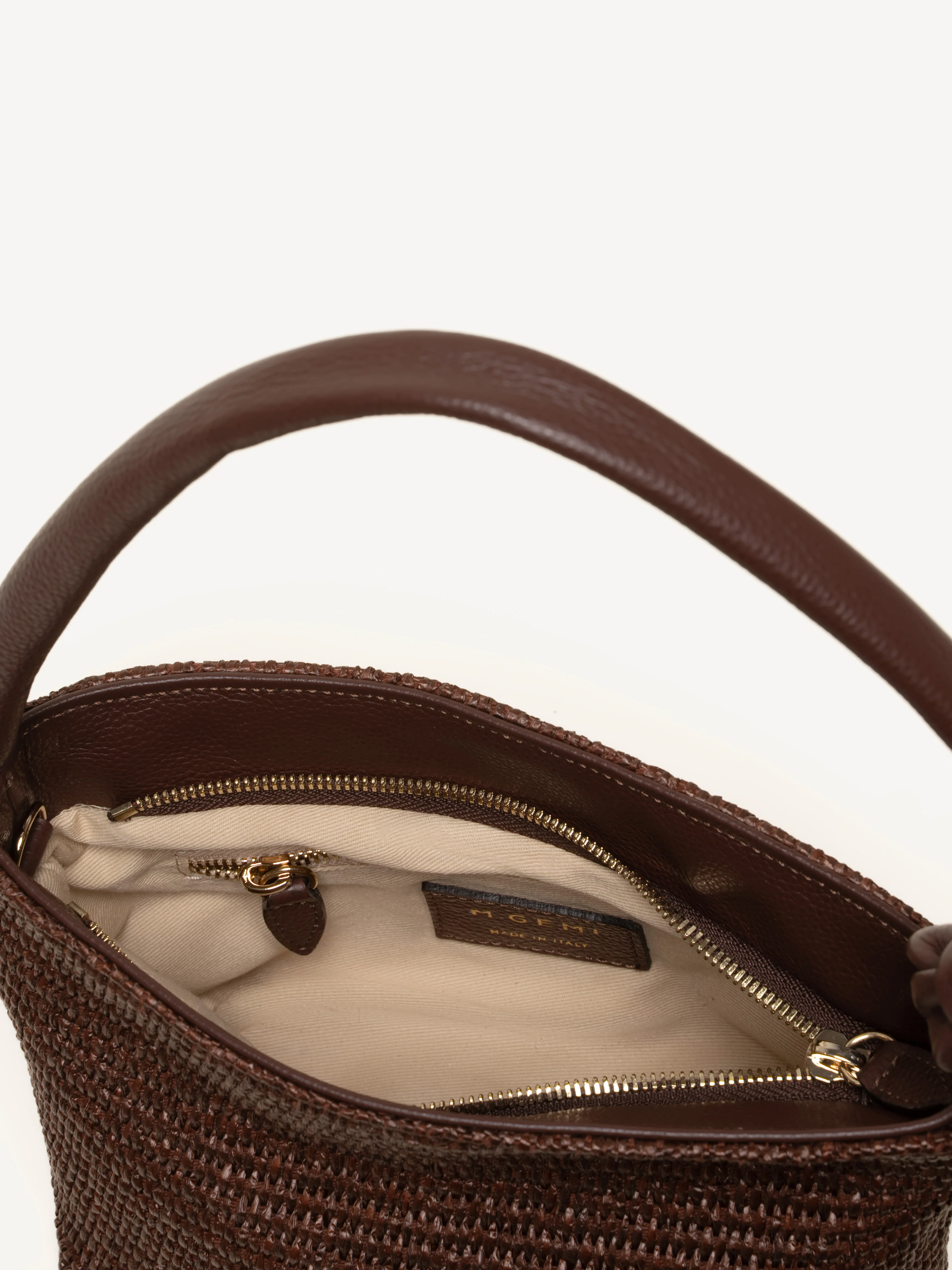 The Attilia Convertible Shoulder Bag - Image 7