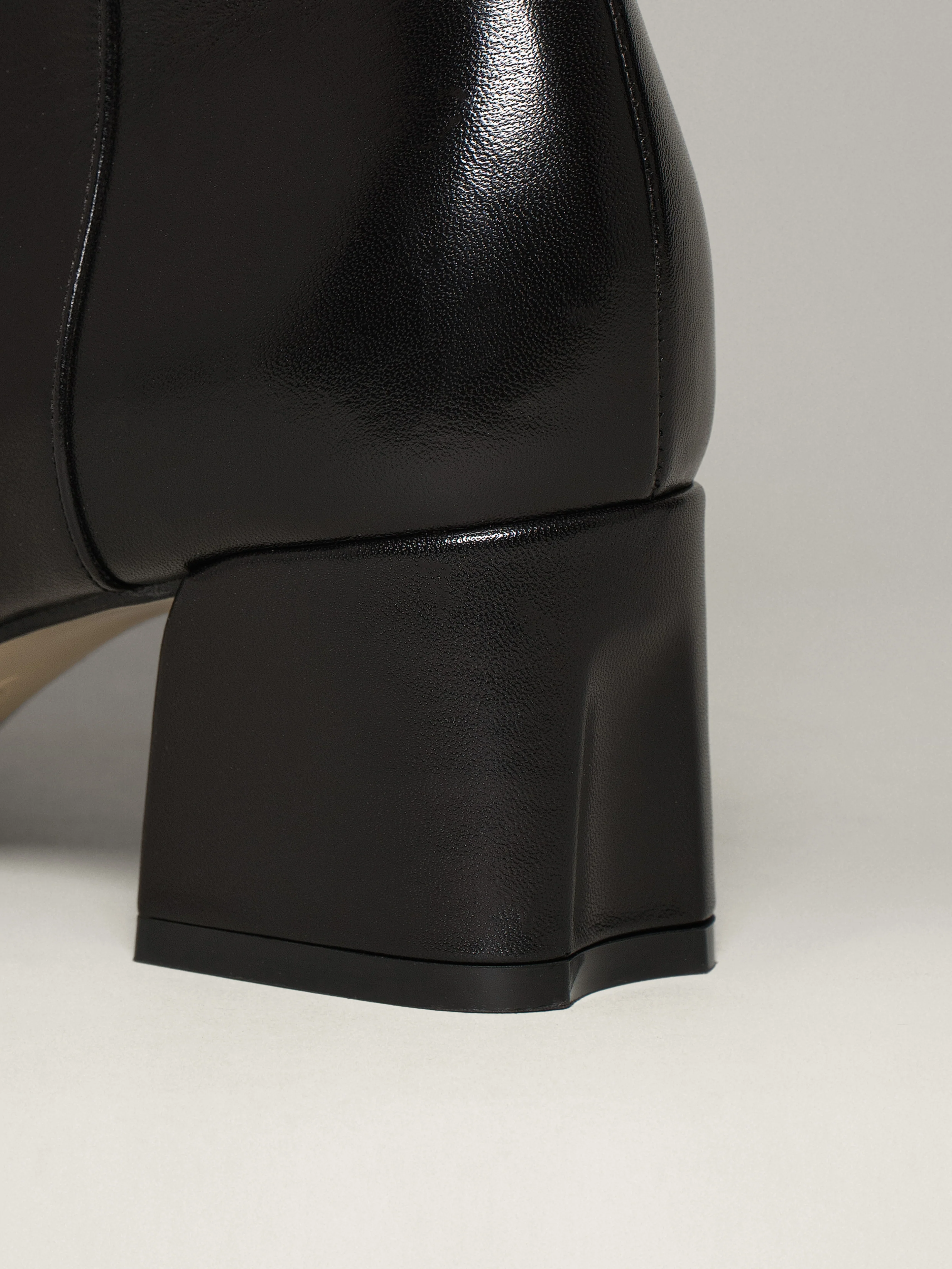 The Corsa Concavo Leather - Image 5