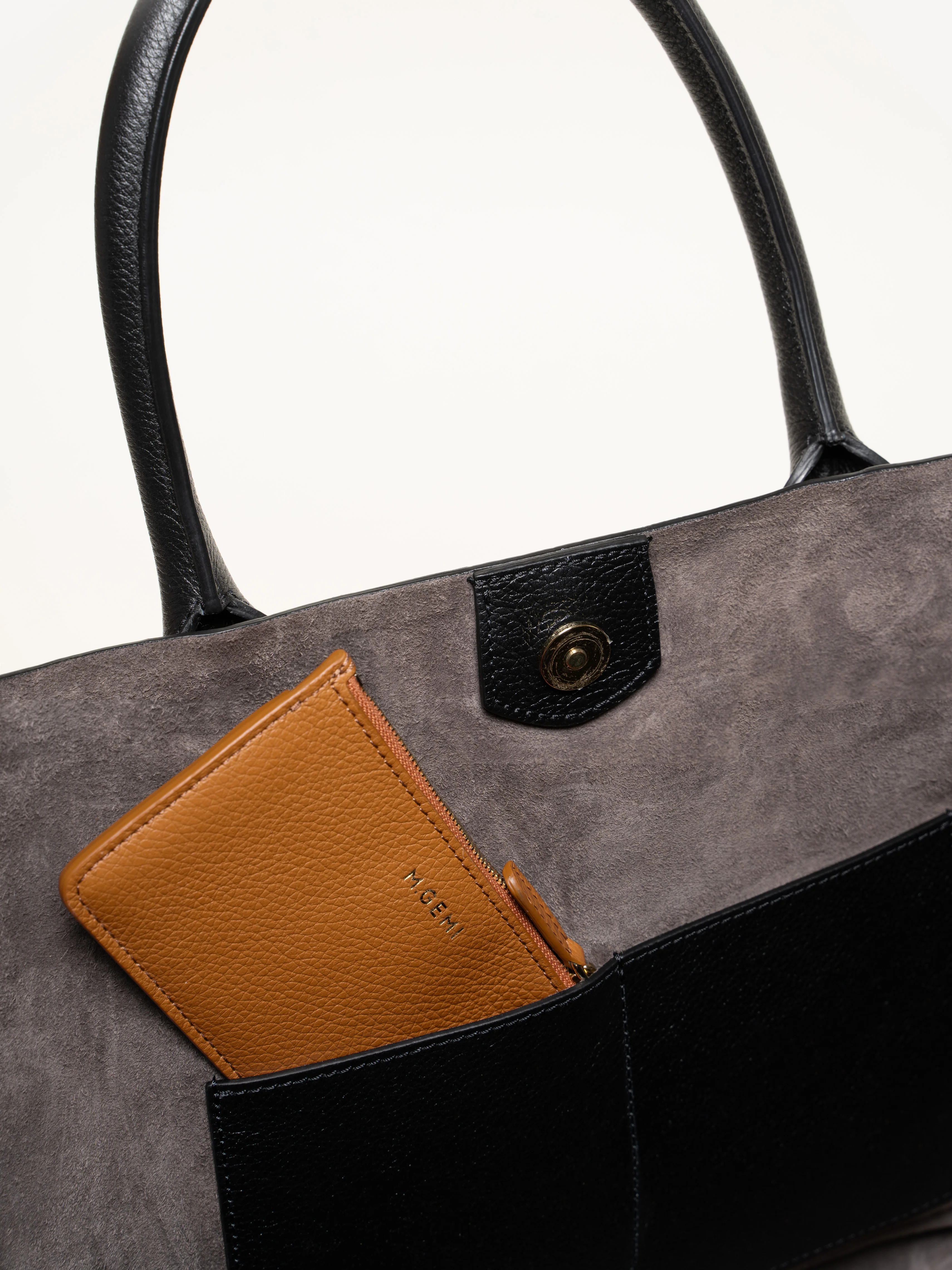 The Cosetta Card Holder - Image 5