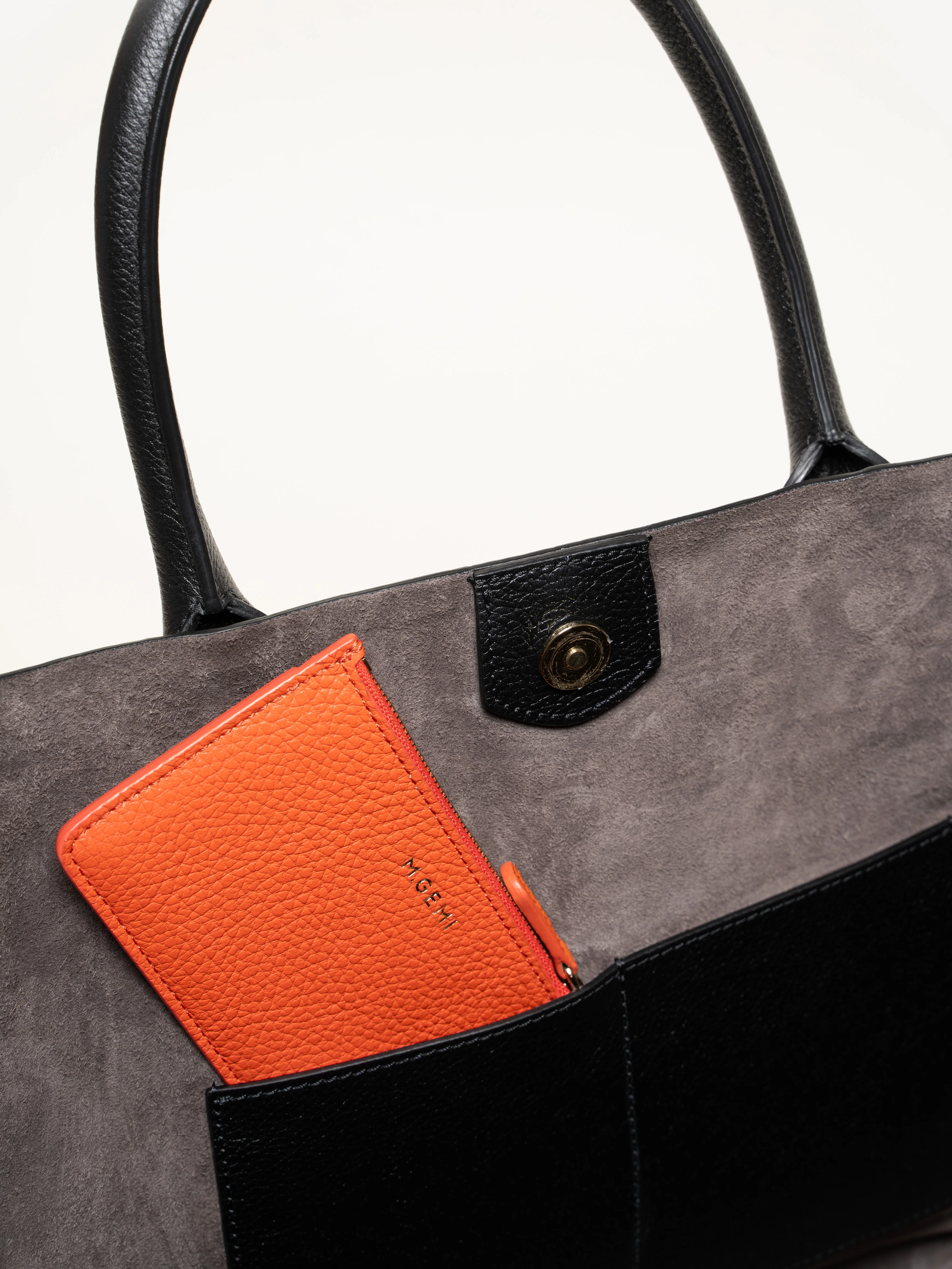 The Cosetta Card Holder - Image 5