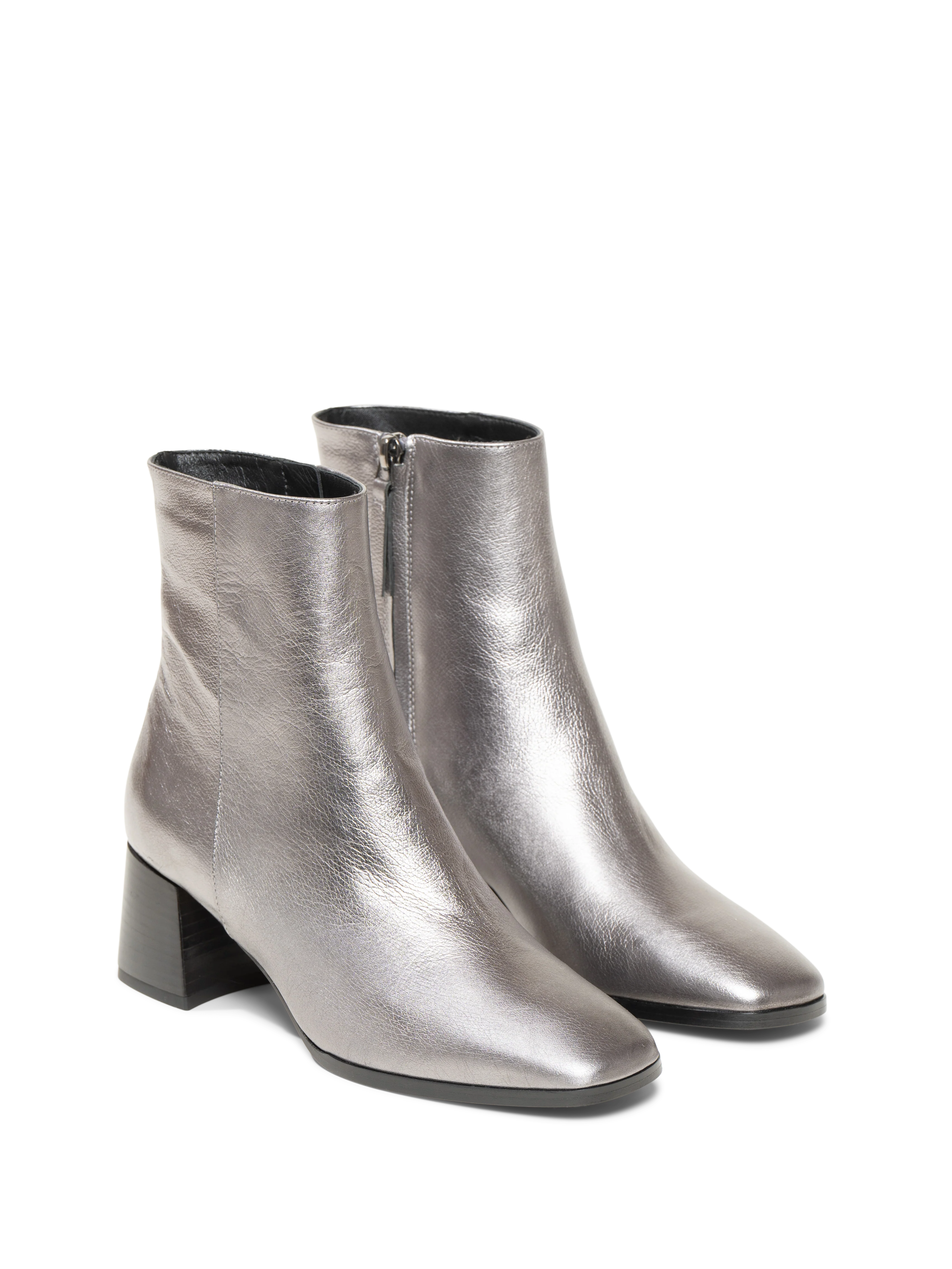 The Cristina (Sample Sale) - Image 12