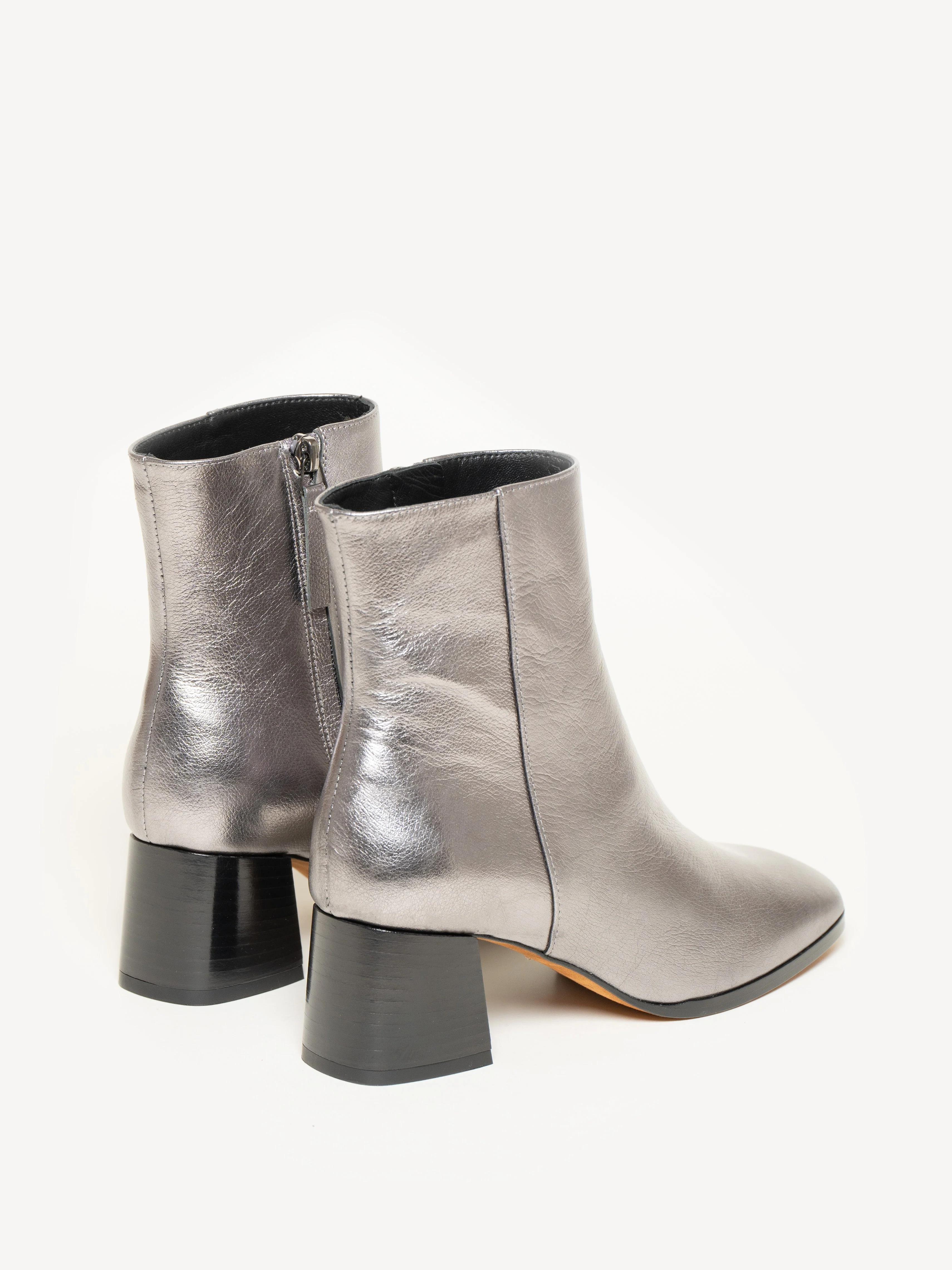 The Cristina (Sample Sale) - Image 3
