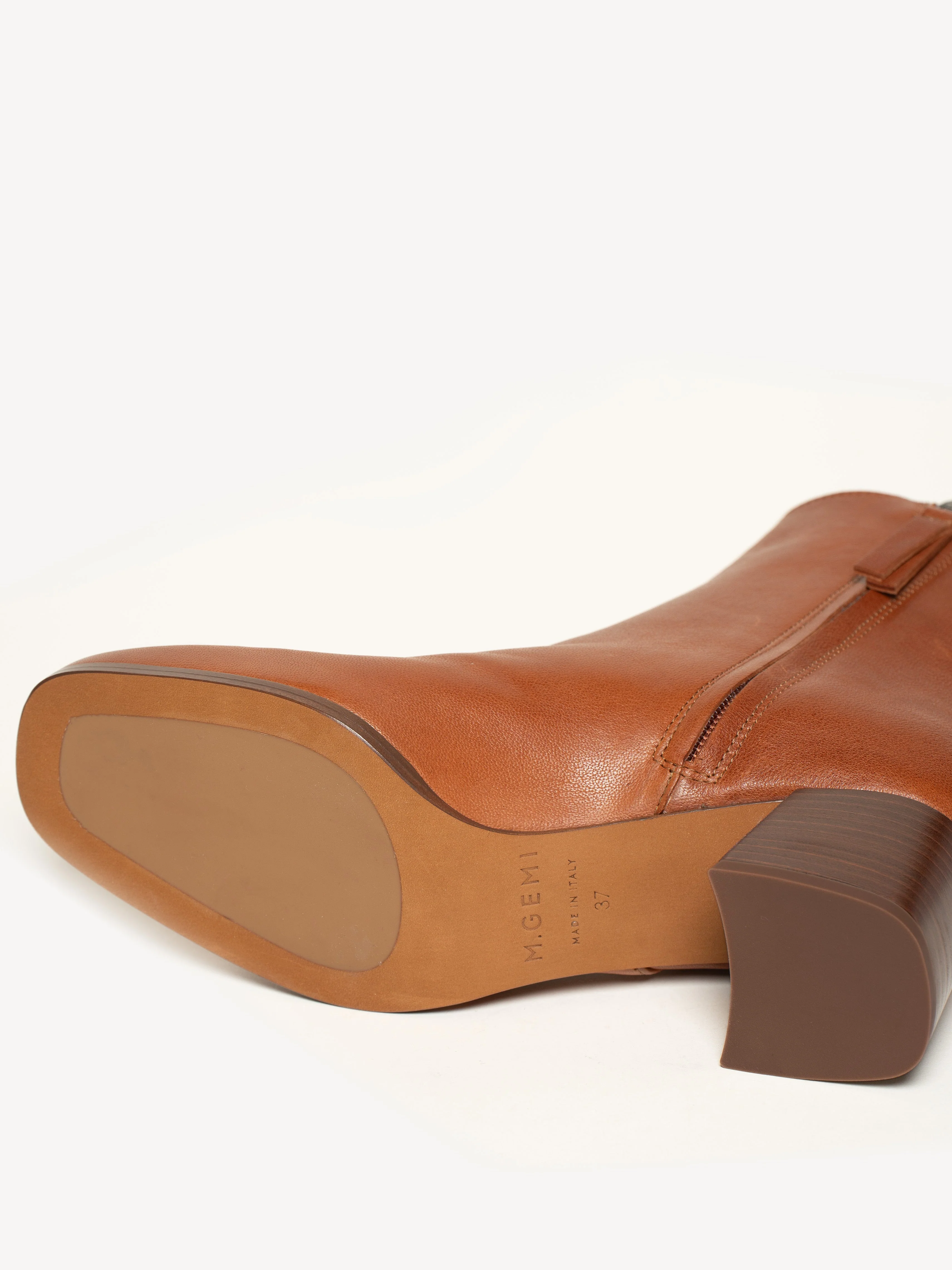 The Cristina (Sample Sale) - Image 6
