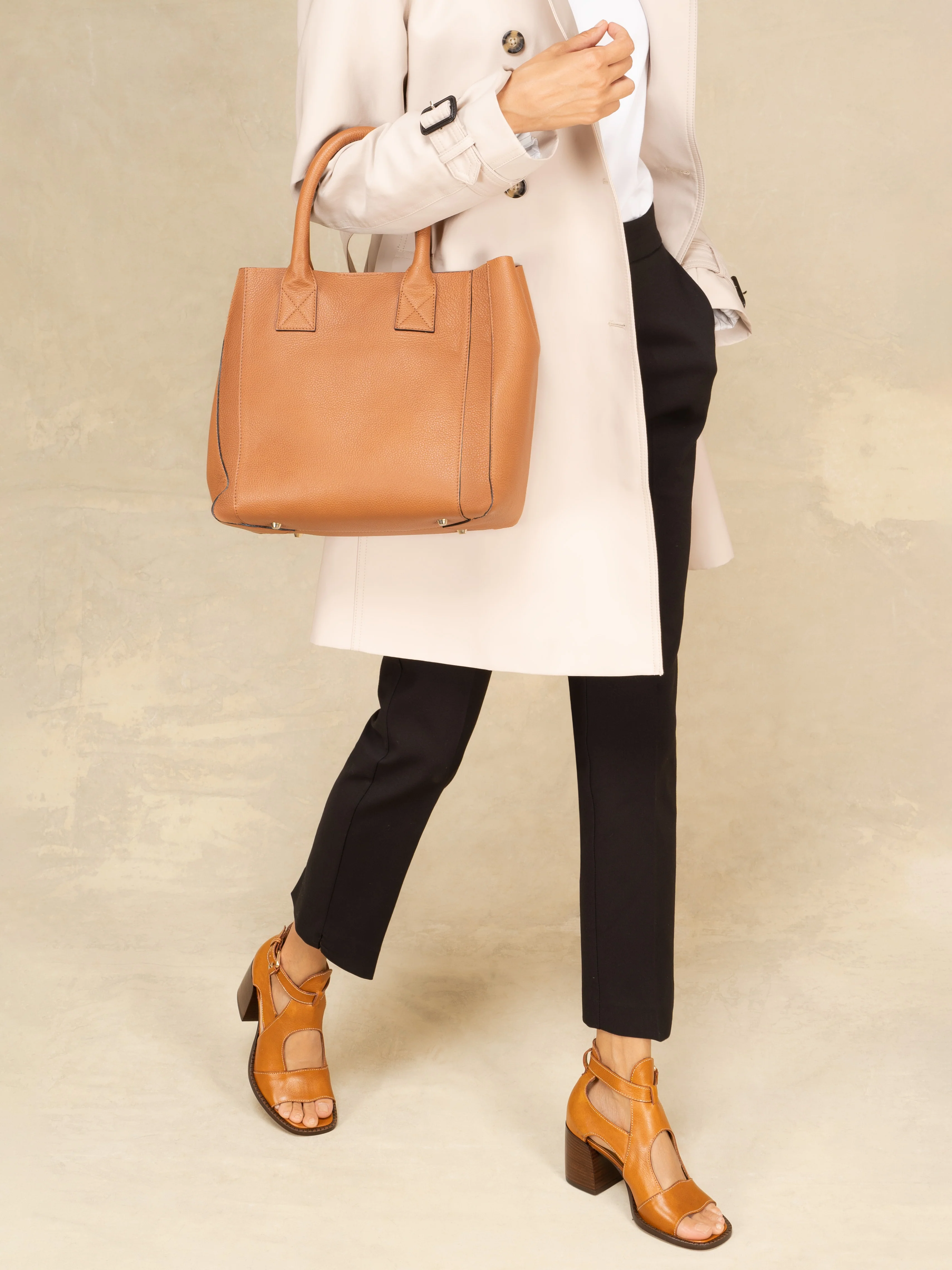 The Elena Medio Tote - Image 7