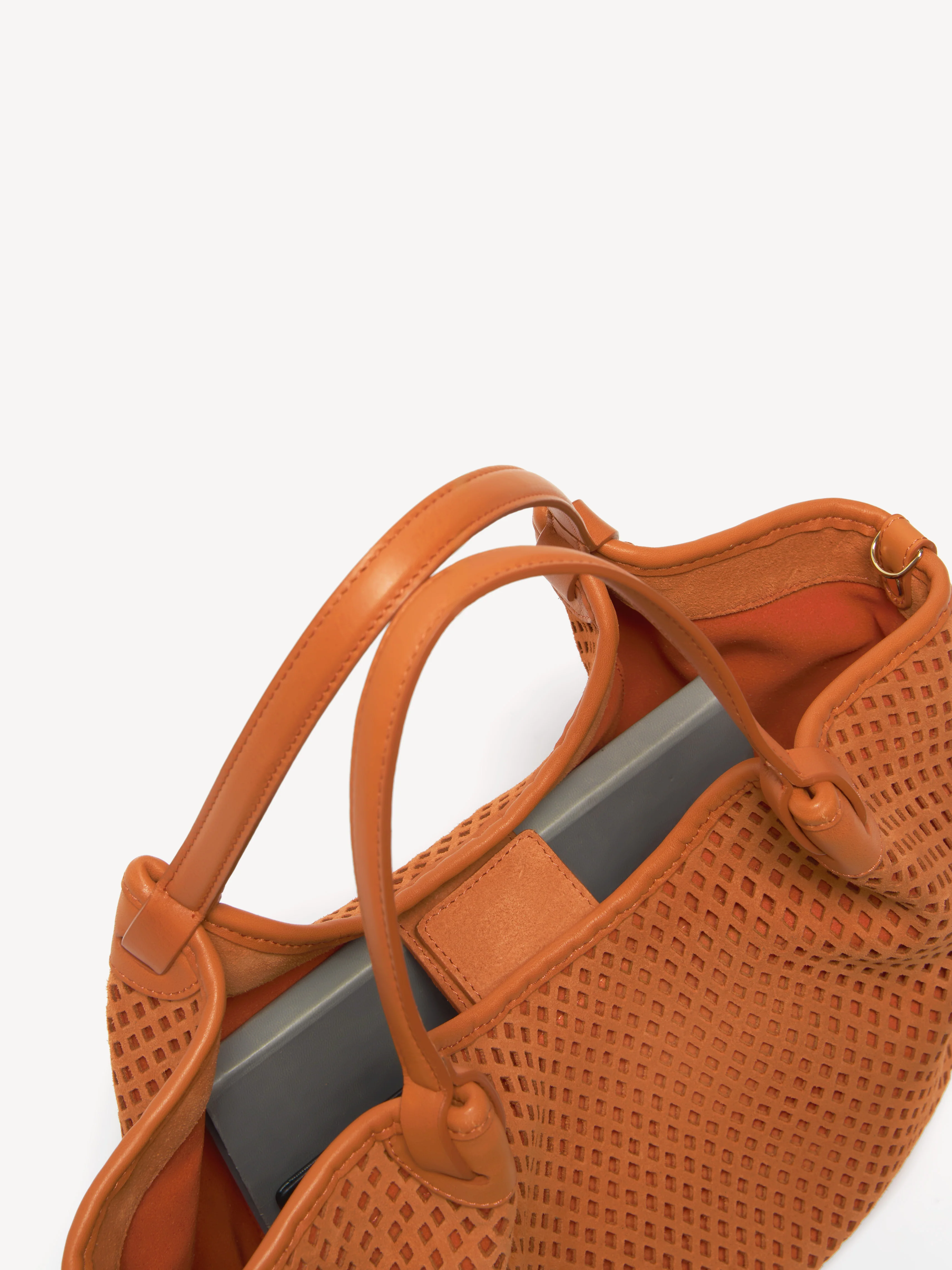 The Esmeralda Lattice Tote - Image 6