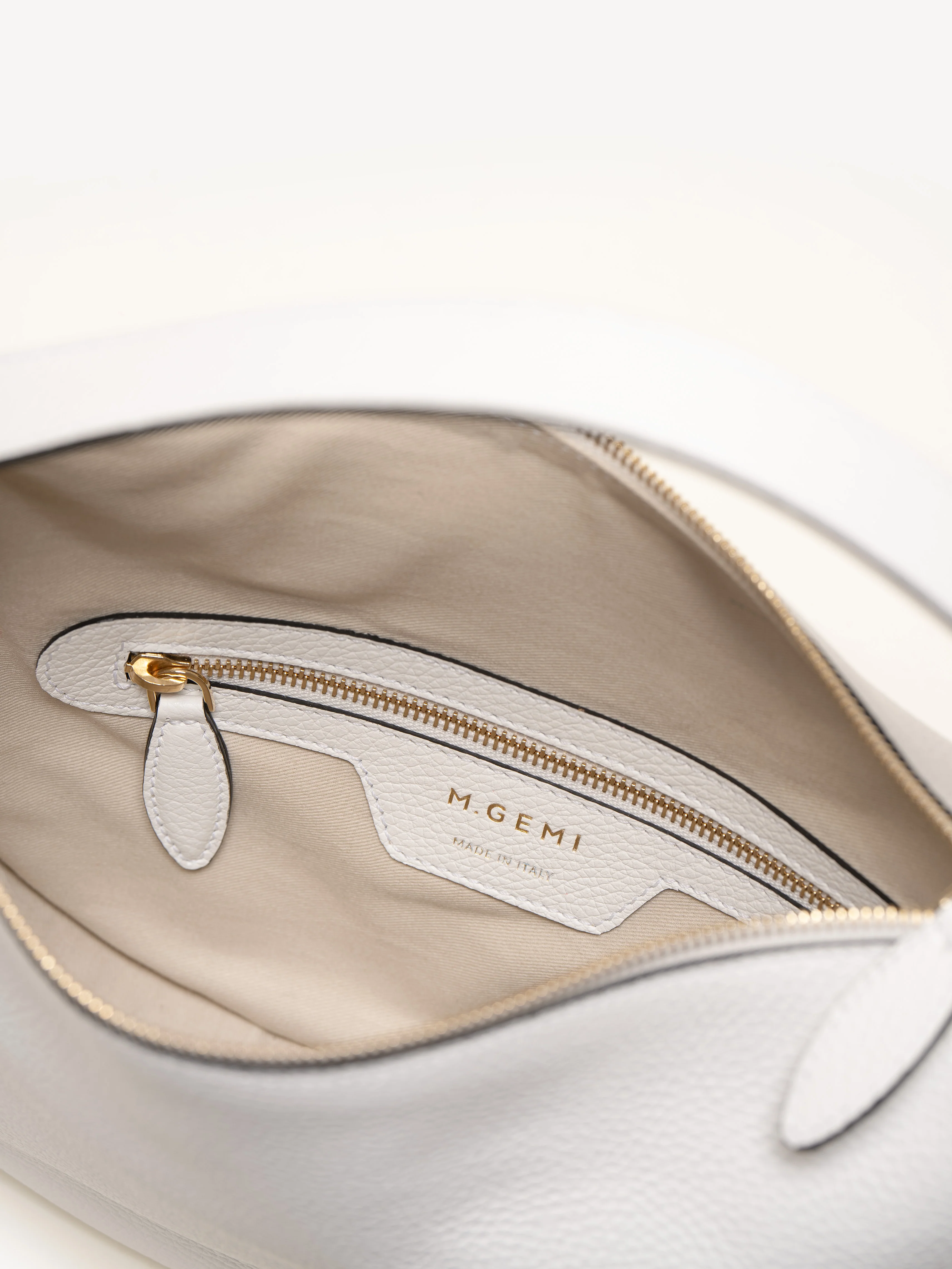 The Evelina Shoulder Bag - Image 9