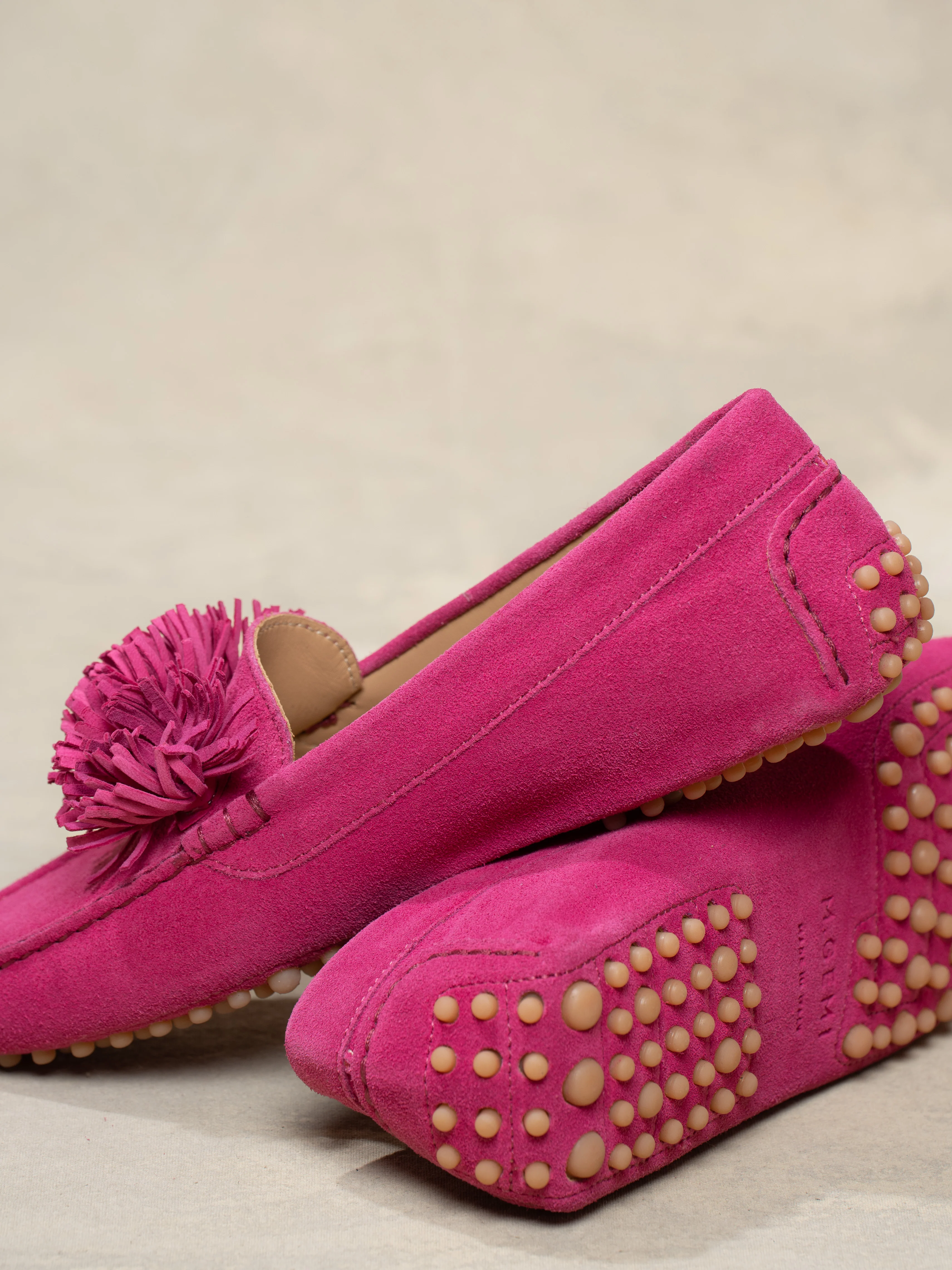 The Felize Pom-Pom - Image 4