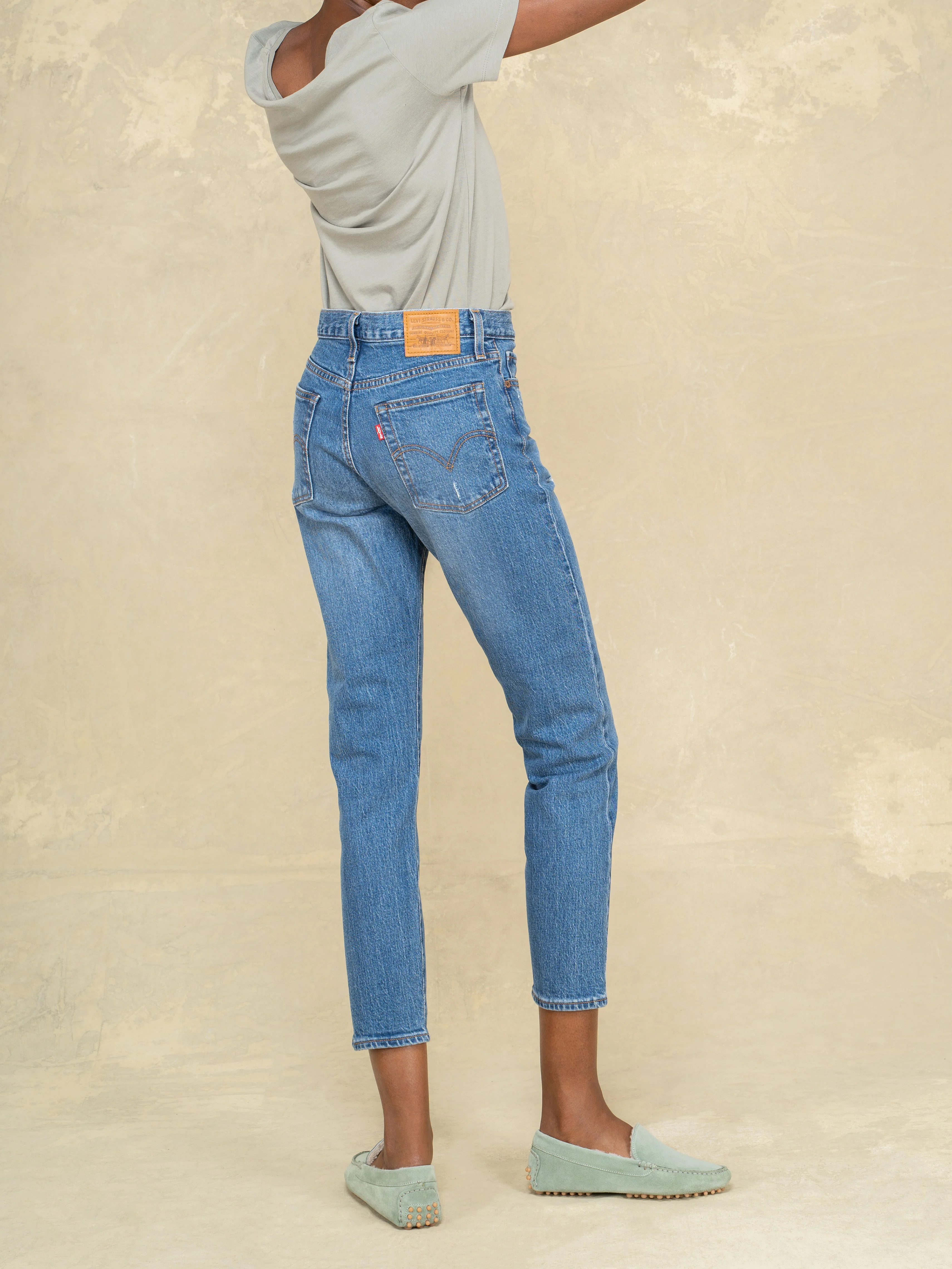 The Felize Shearling - Image 8