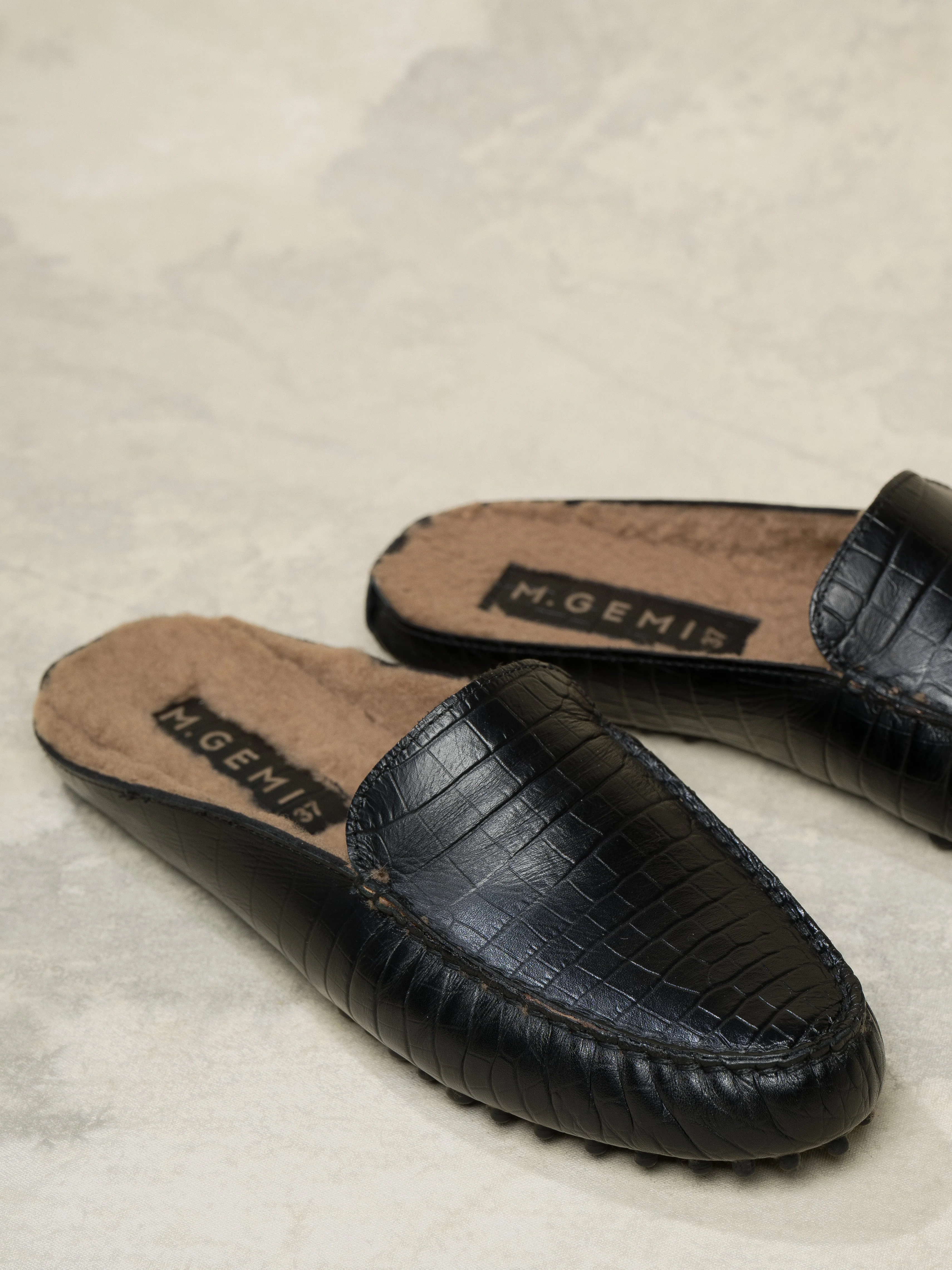 The Felize Shearling Mule (Sample Sale) - Image 3