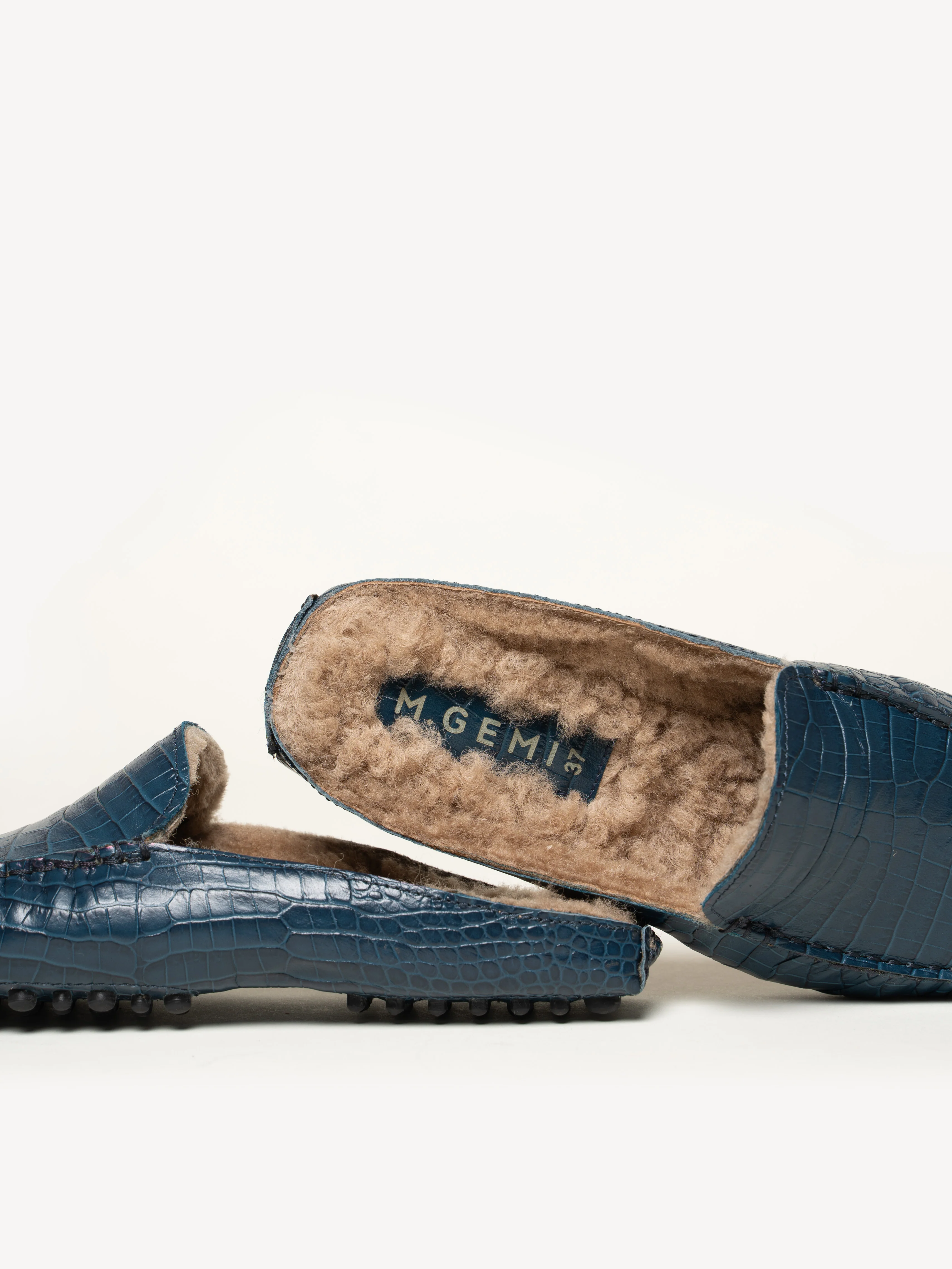 The Felize Shearling Mule - Image 3