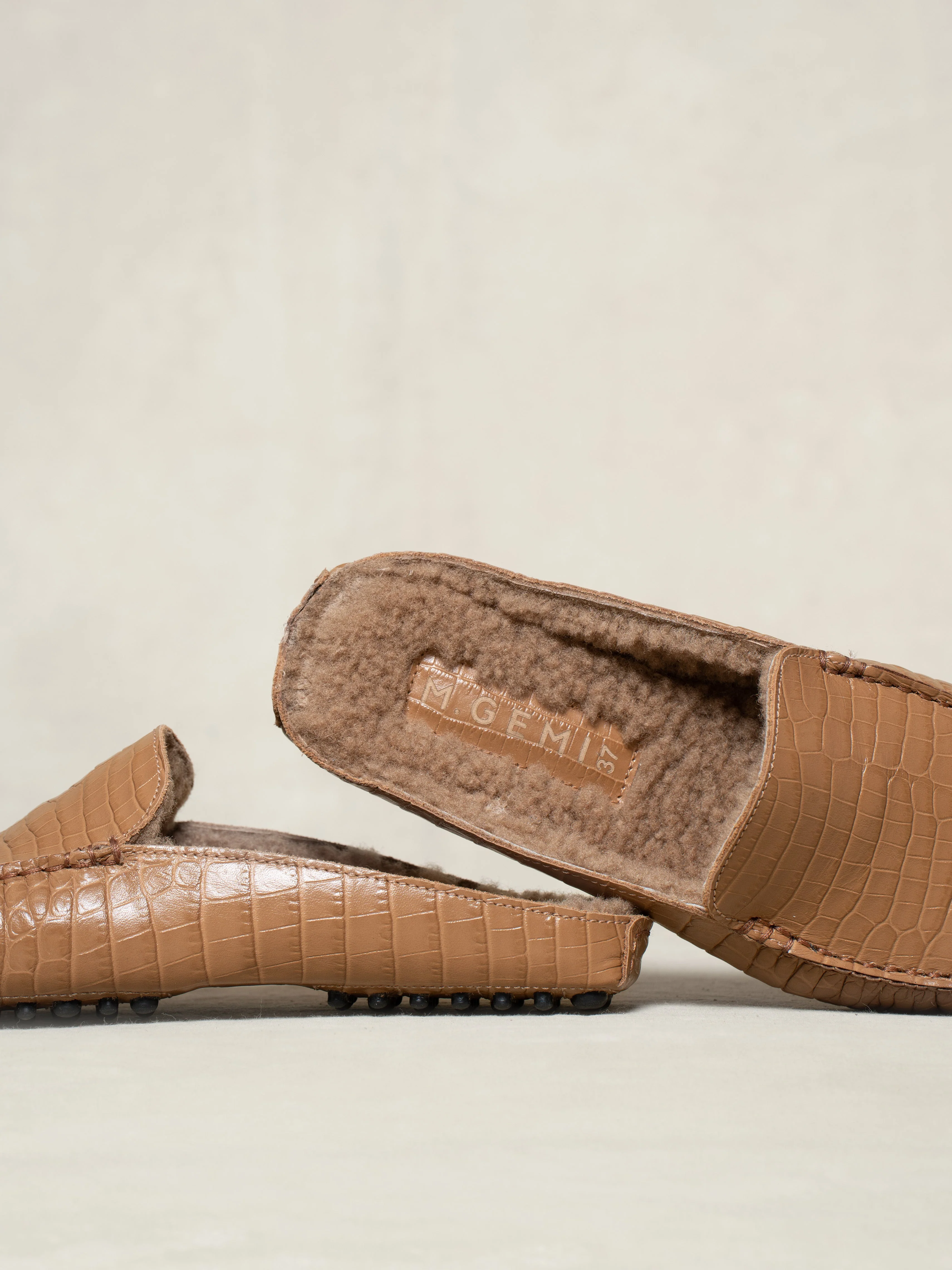 The Felize Shearling Mule (Sample Sale) - Image 4