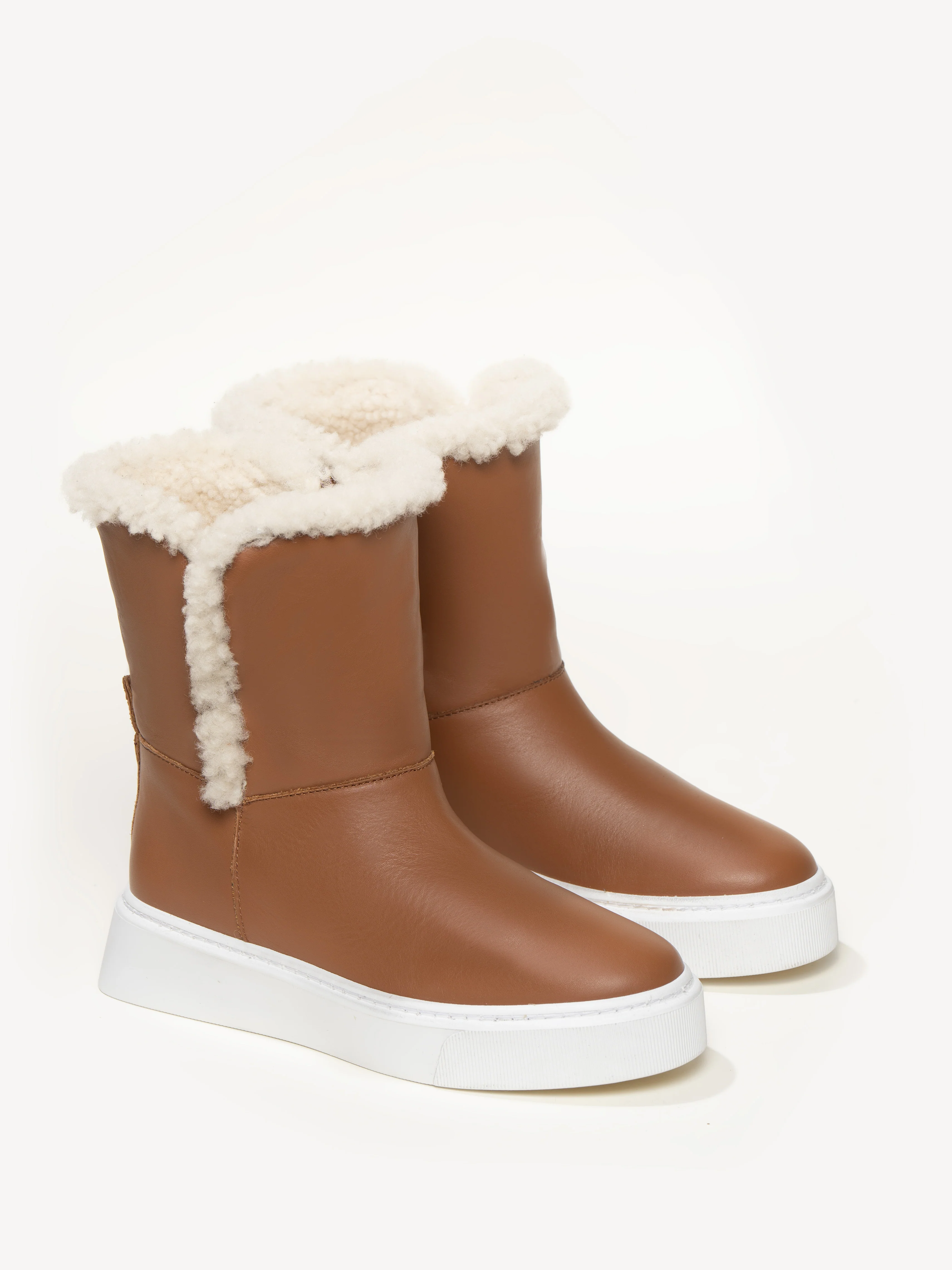 The Fredda Shearling - Image 2