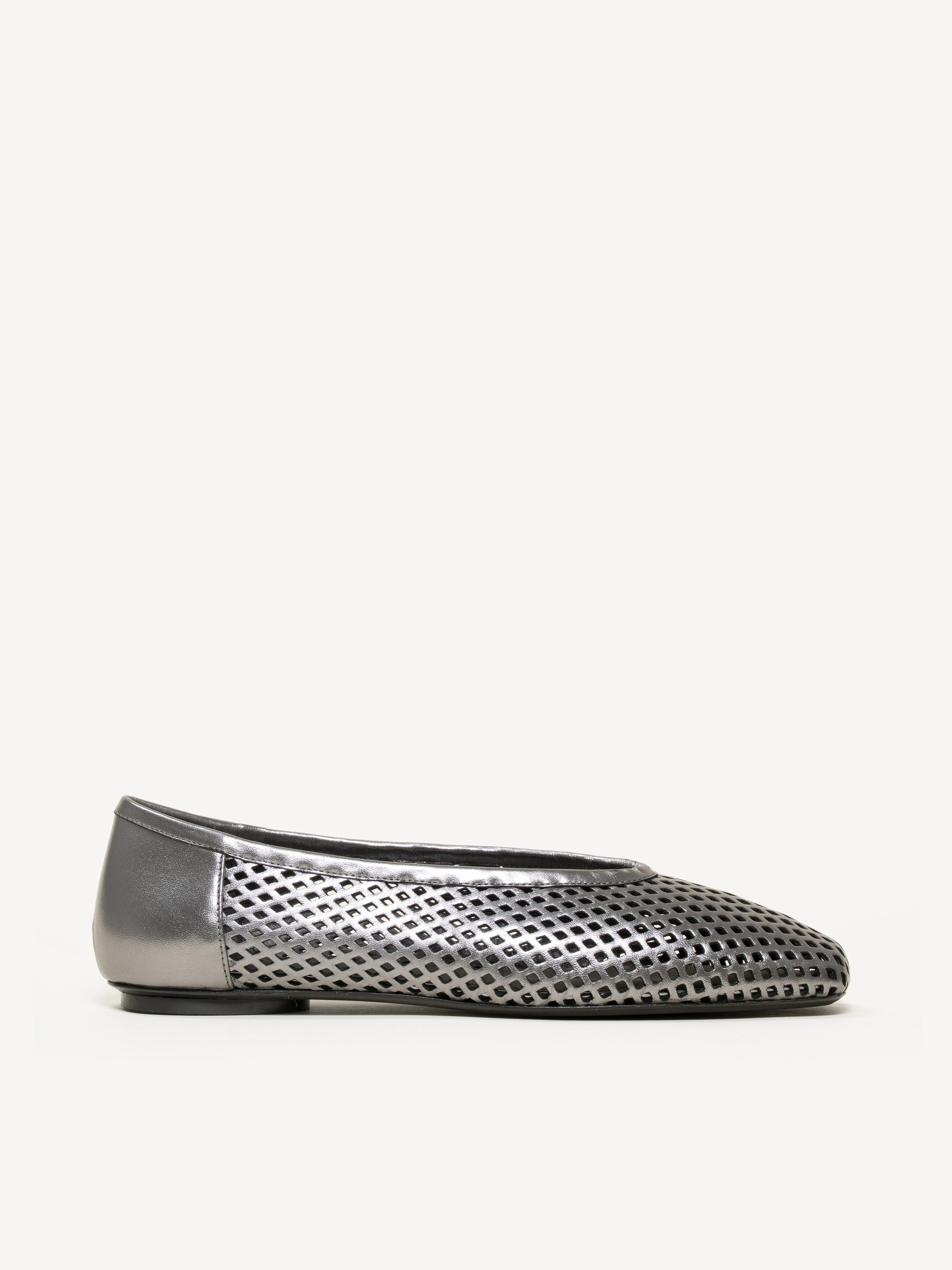 The Ginetta (Sample Sale)