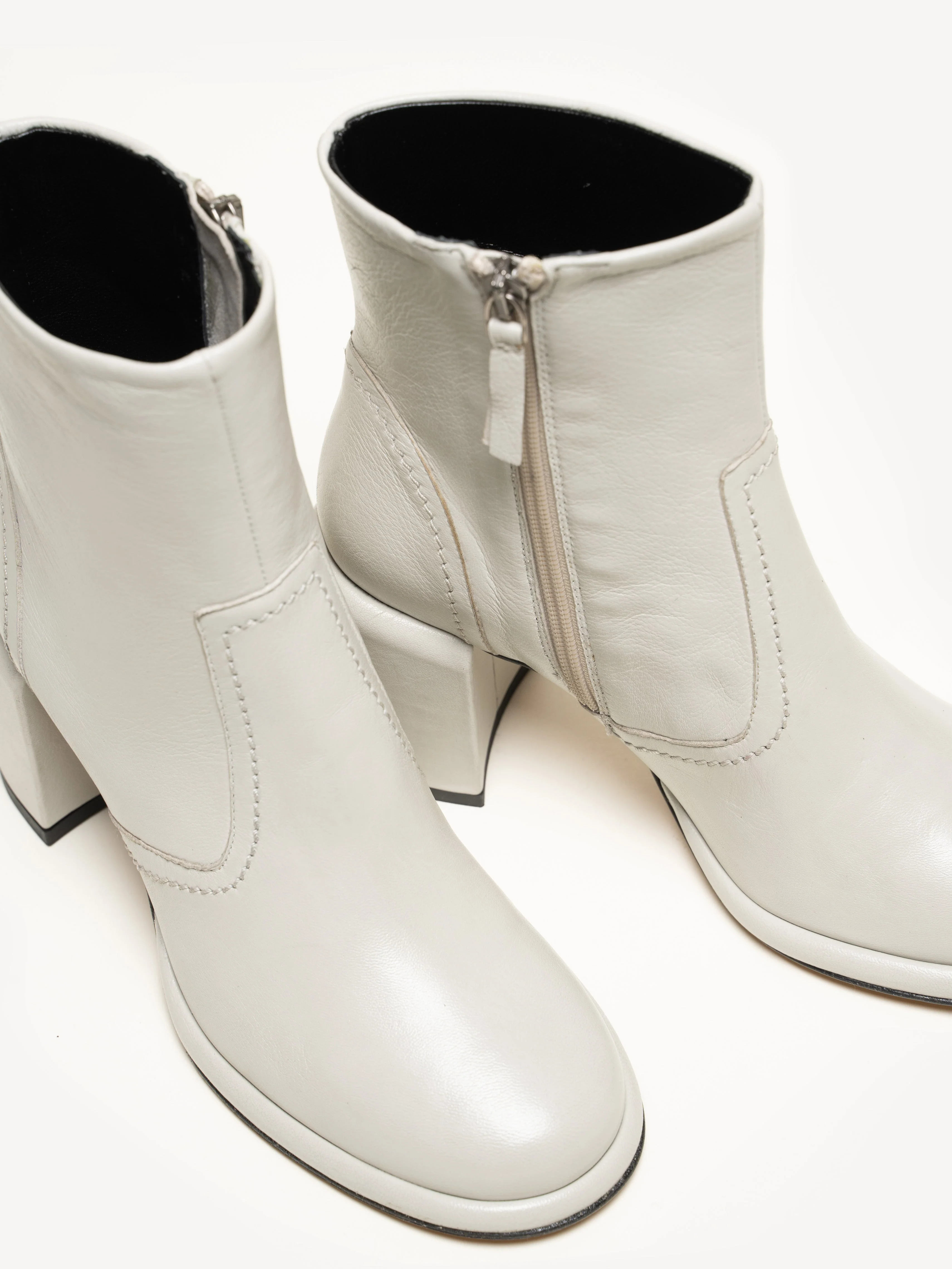 The Giuliana (Sample Sale) - Image 4