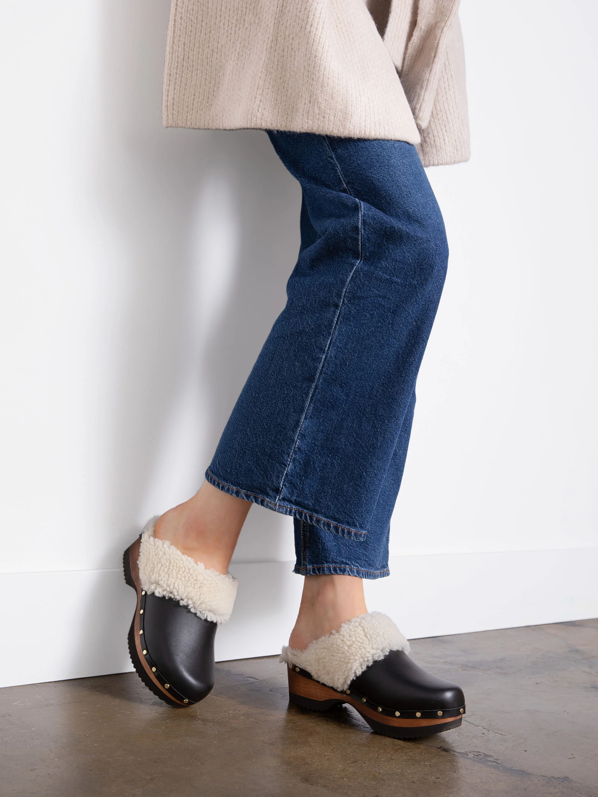 The Greta Shearling - Image 9