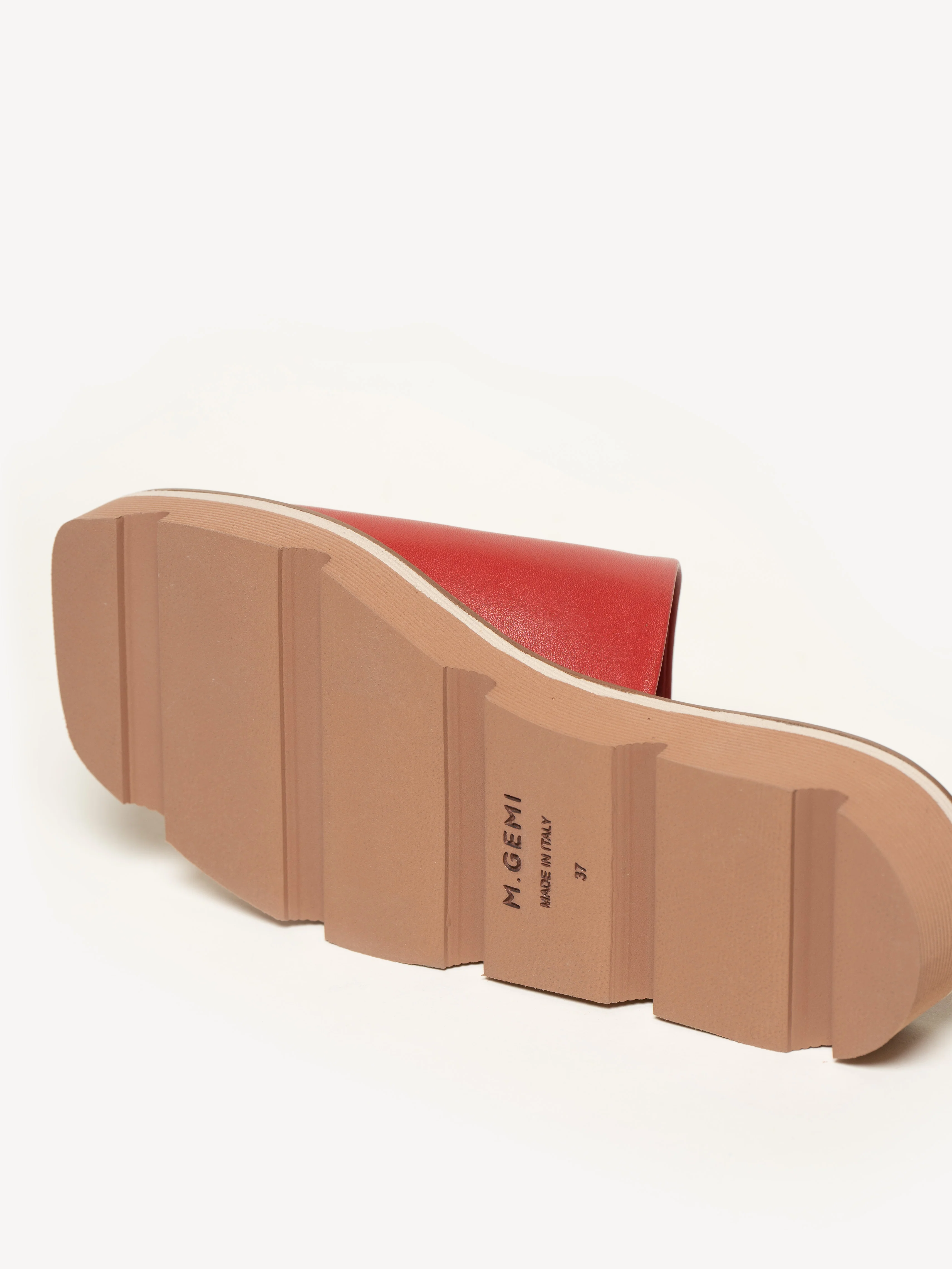 The Isella - Image 4