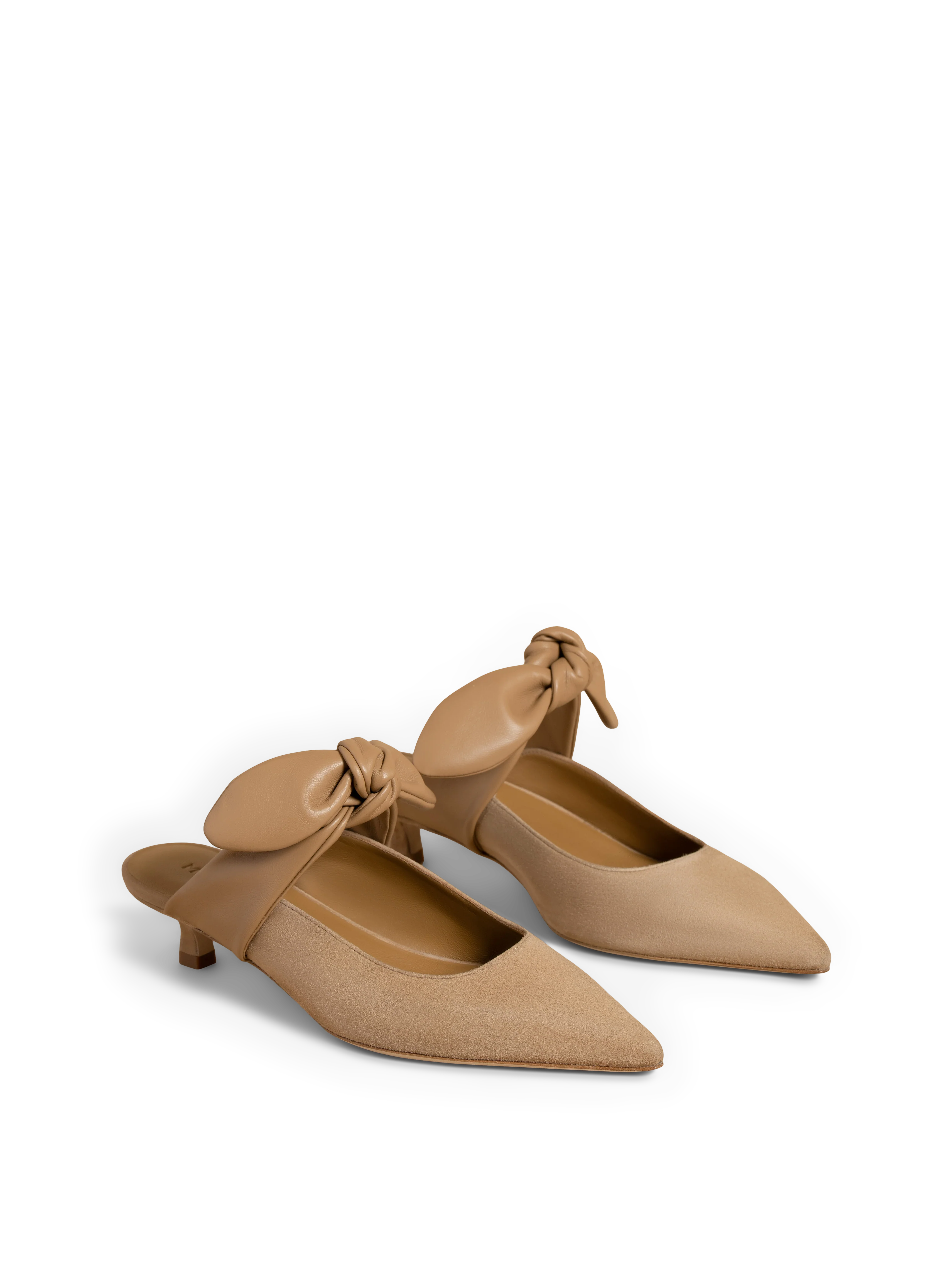 The Lasso (Sample Sale) - Image 9