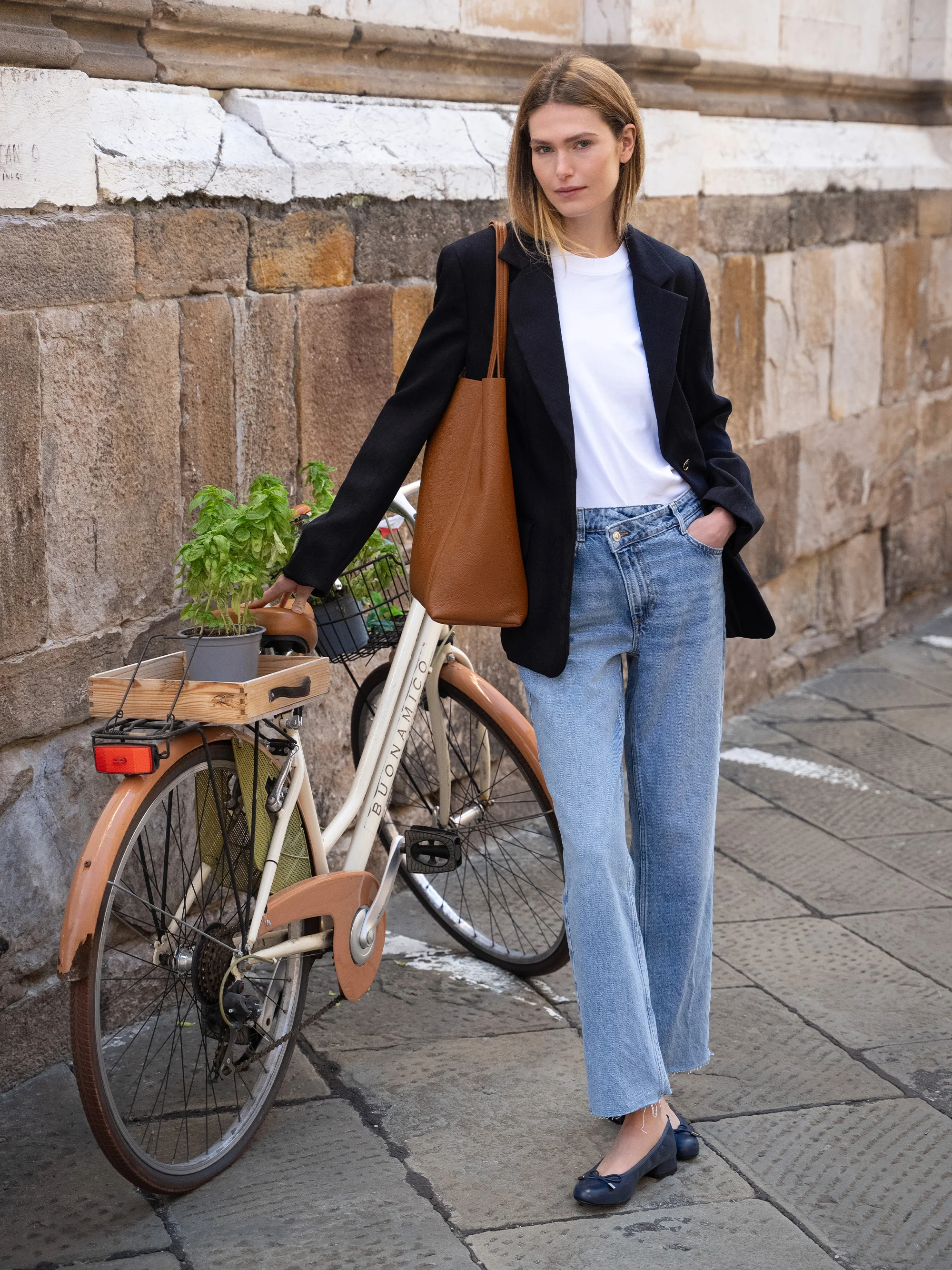 The Lola Grande Tote - Image 10