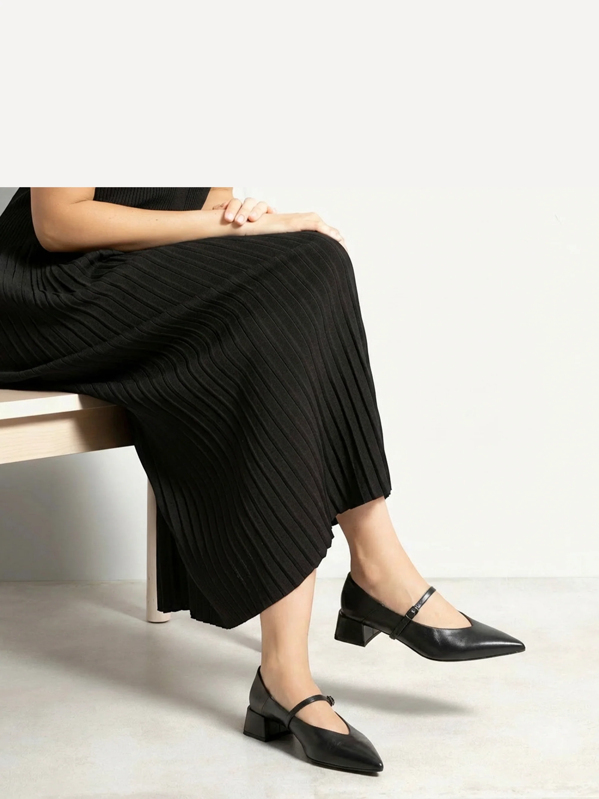 The Loriana 35MM (Sample Sale) - Image 9