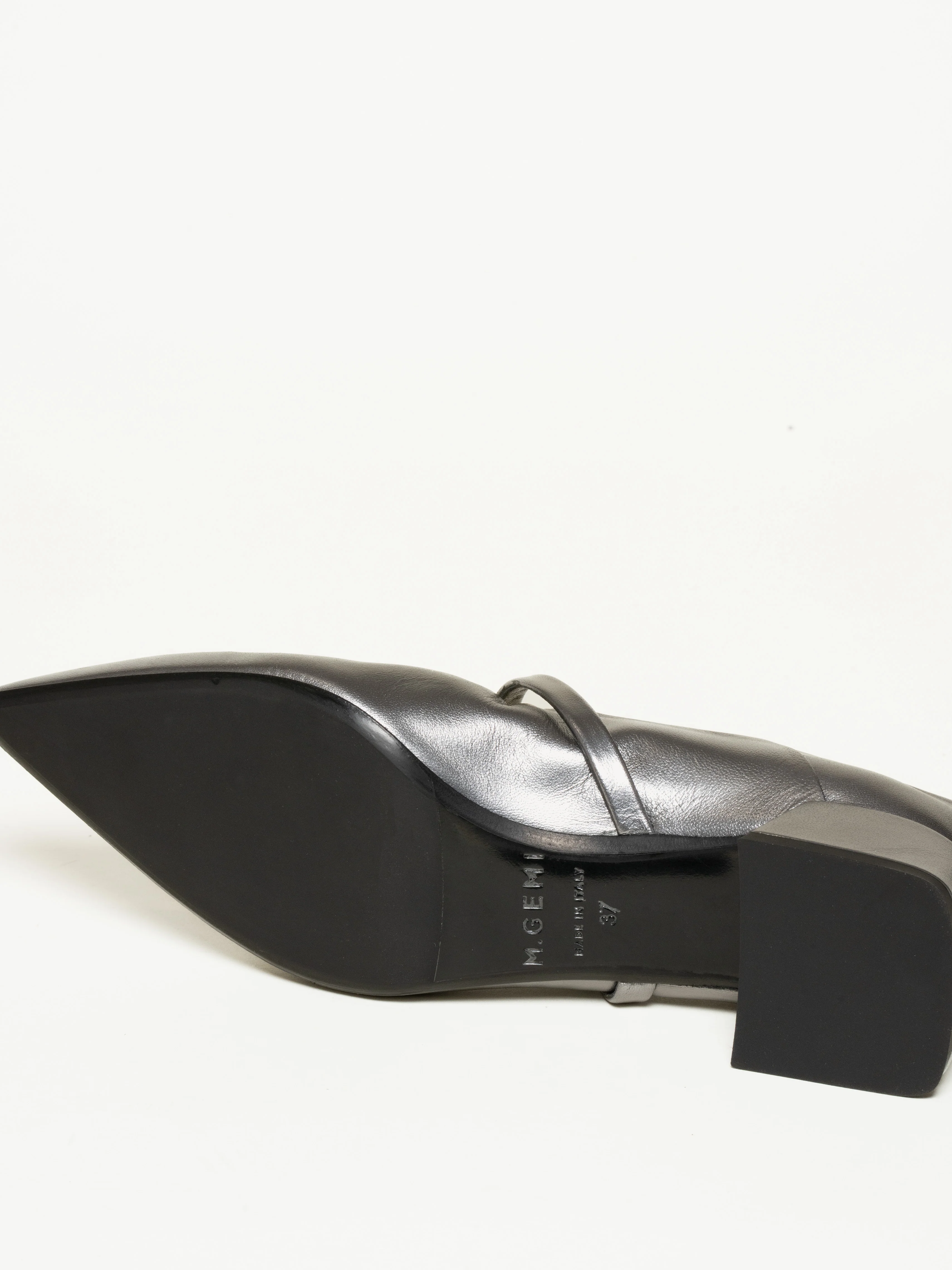 The Loriana 35MM - Image 5