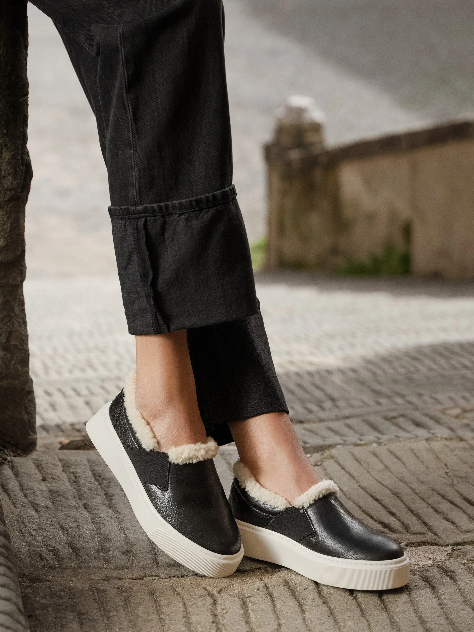 The Luciana Shearling - Image 7