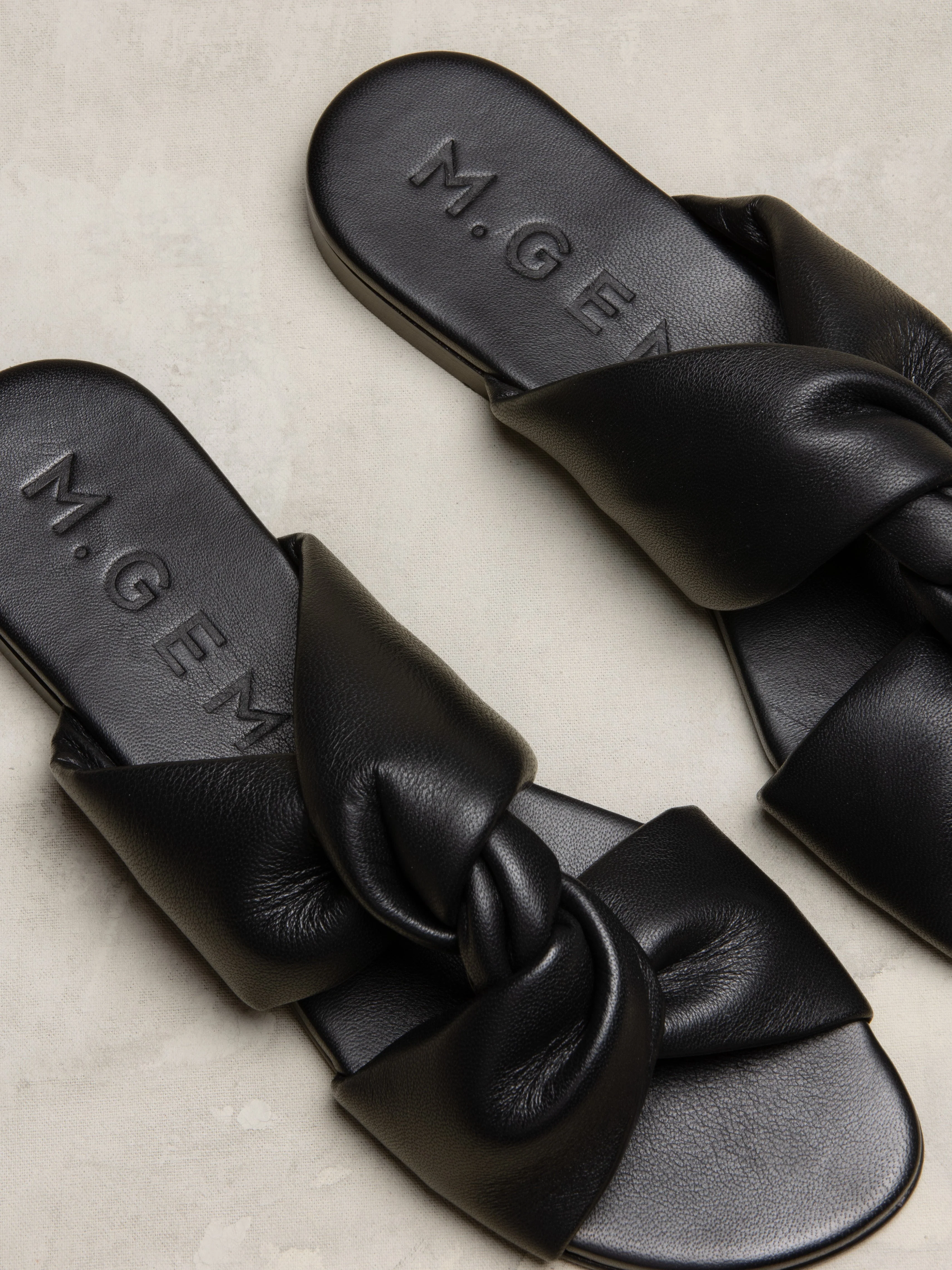 The Natalia Flat (Sample Sale) - Image 3