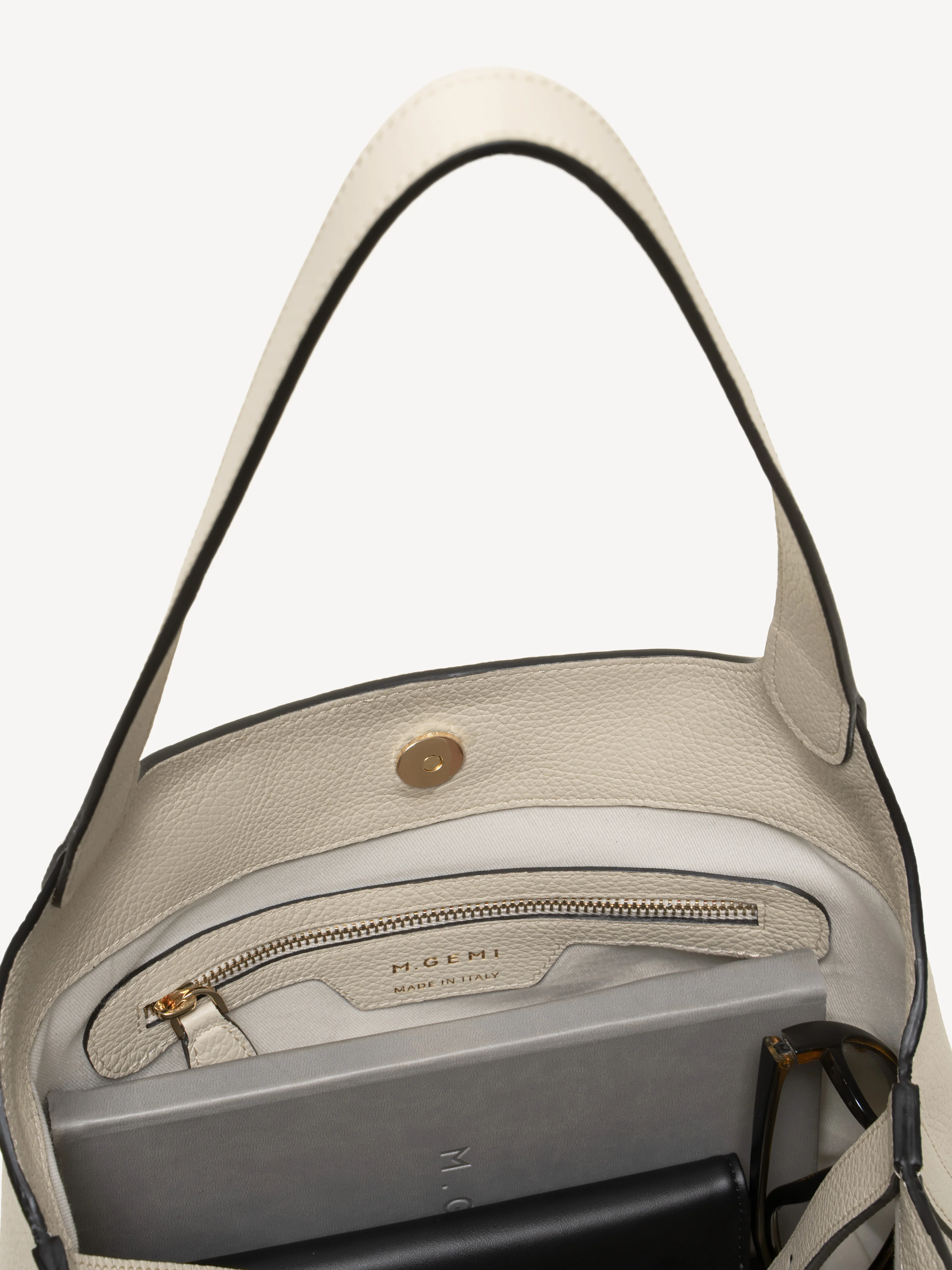 The Rigoletta Bucket Bag - Image 5