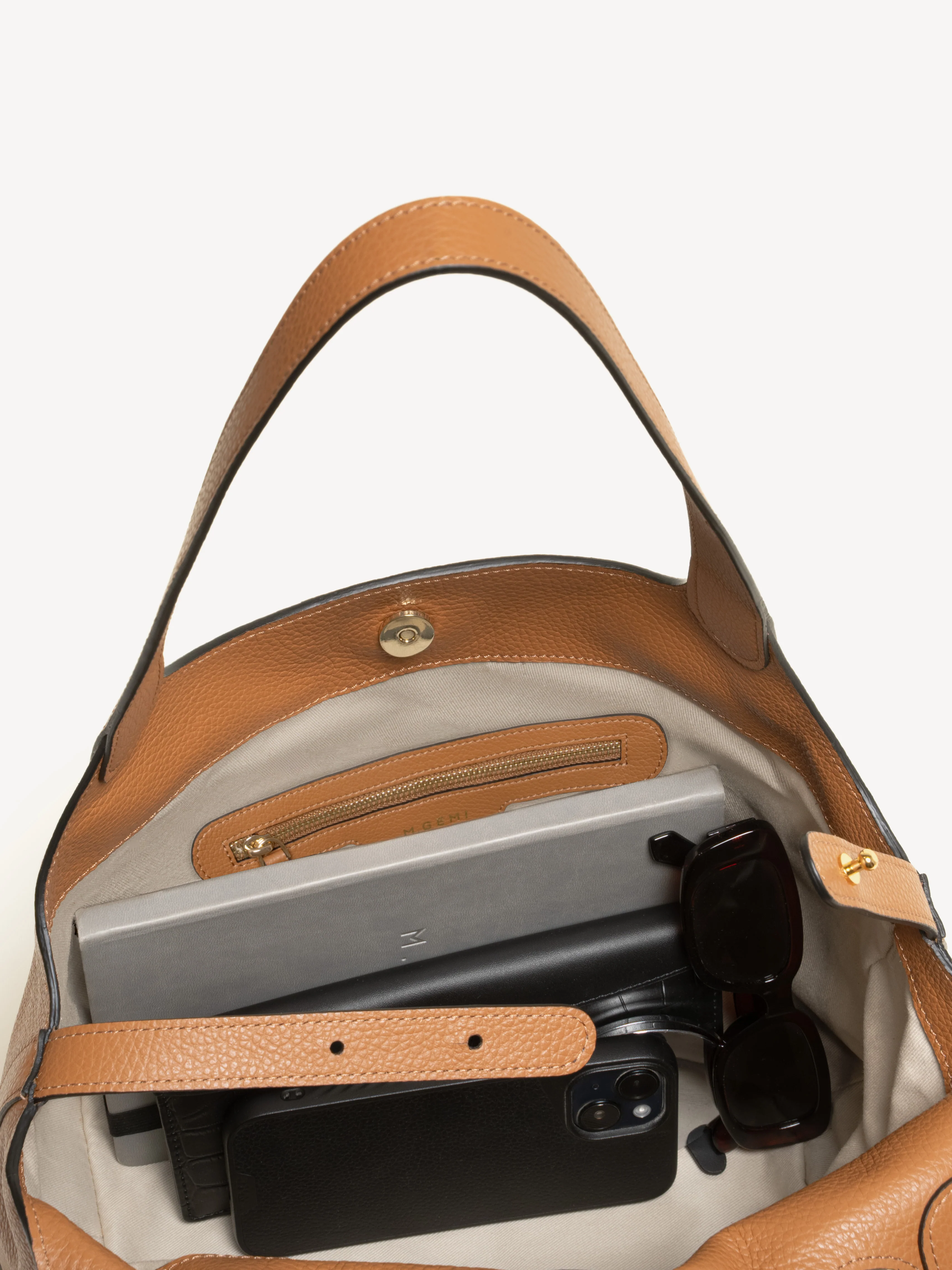 The Rigoletta Bucket Bag - Image 5