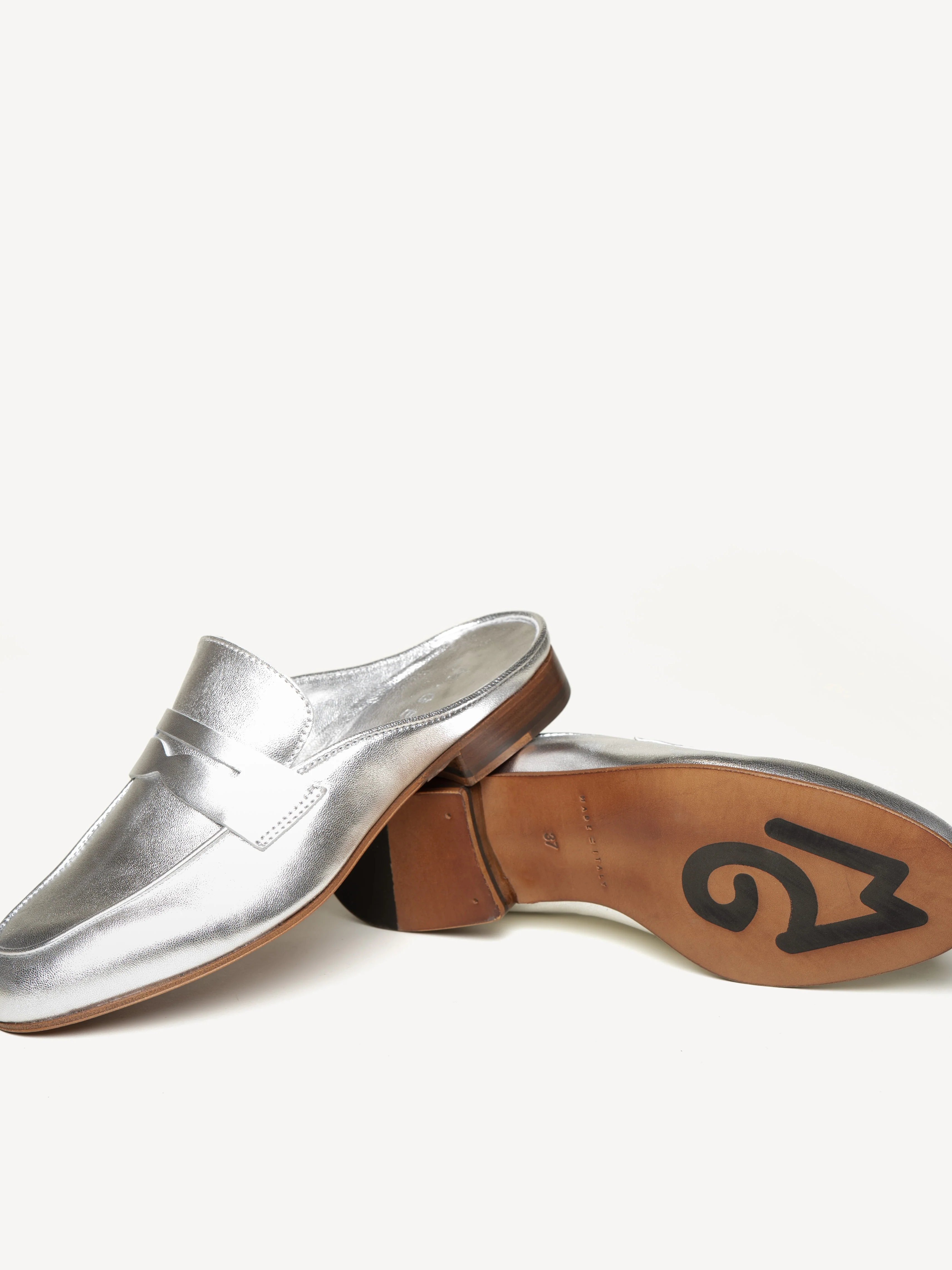 The Sacca Donna Mule - Image 3
