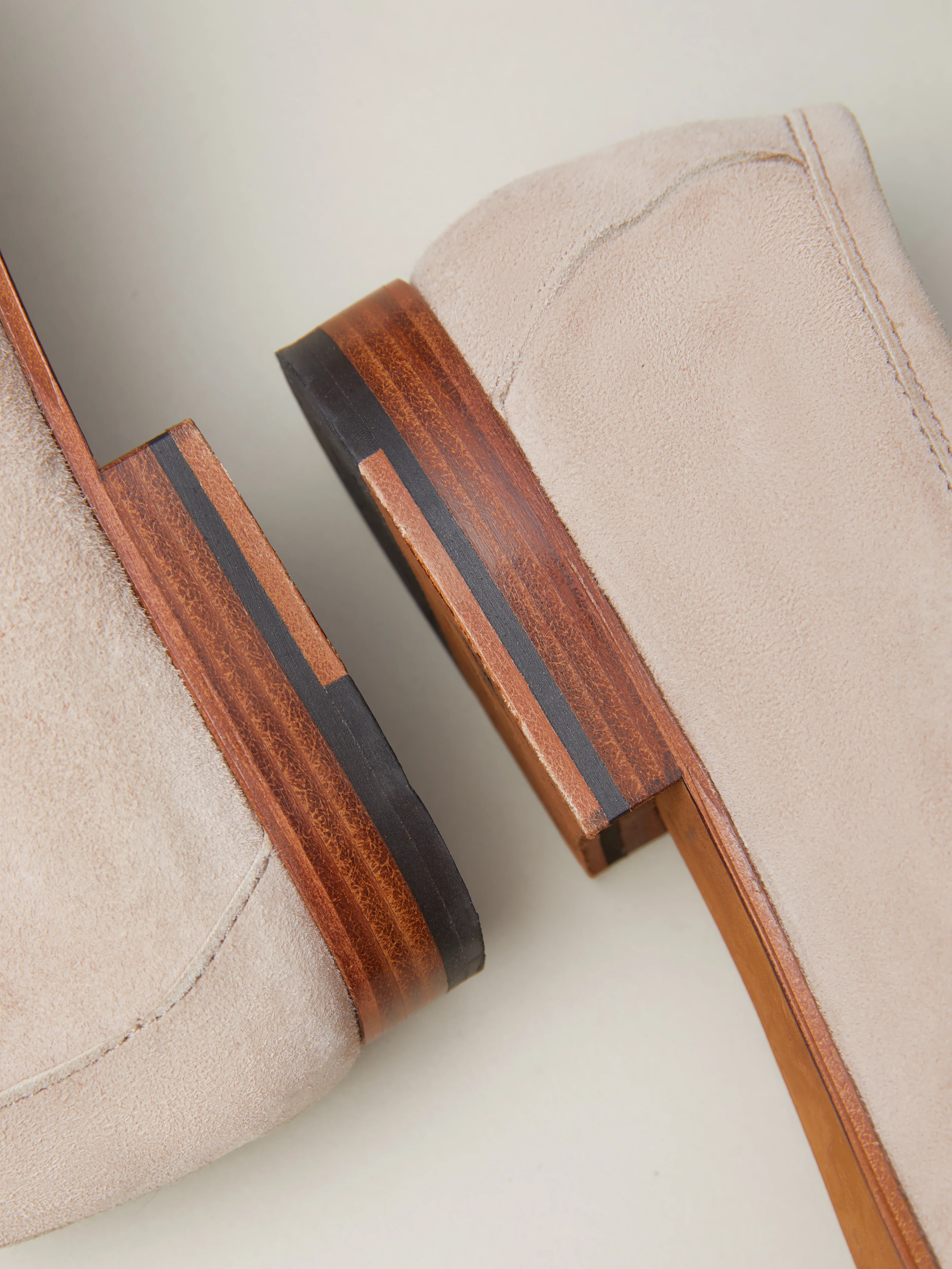 The Sacca Donna Suede - Image 27