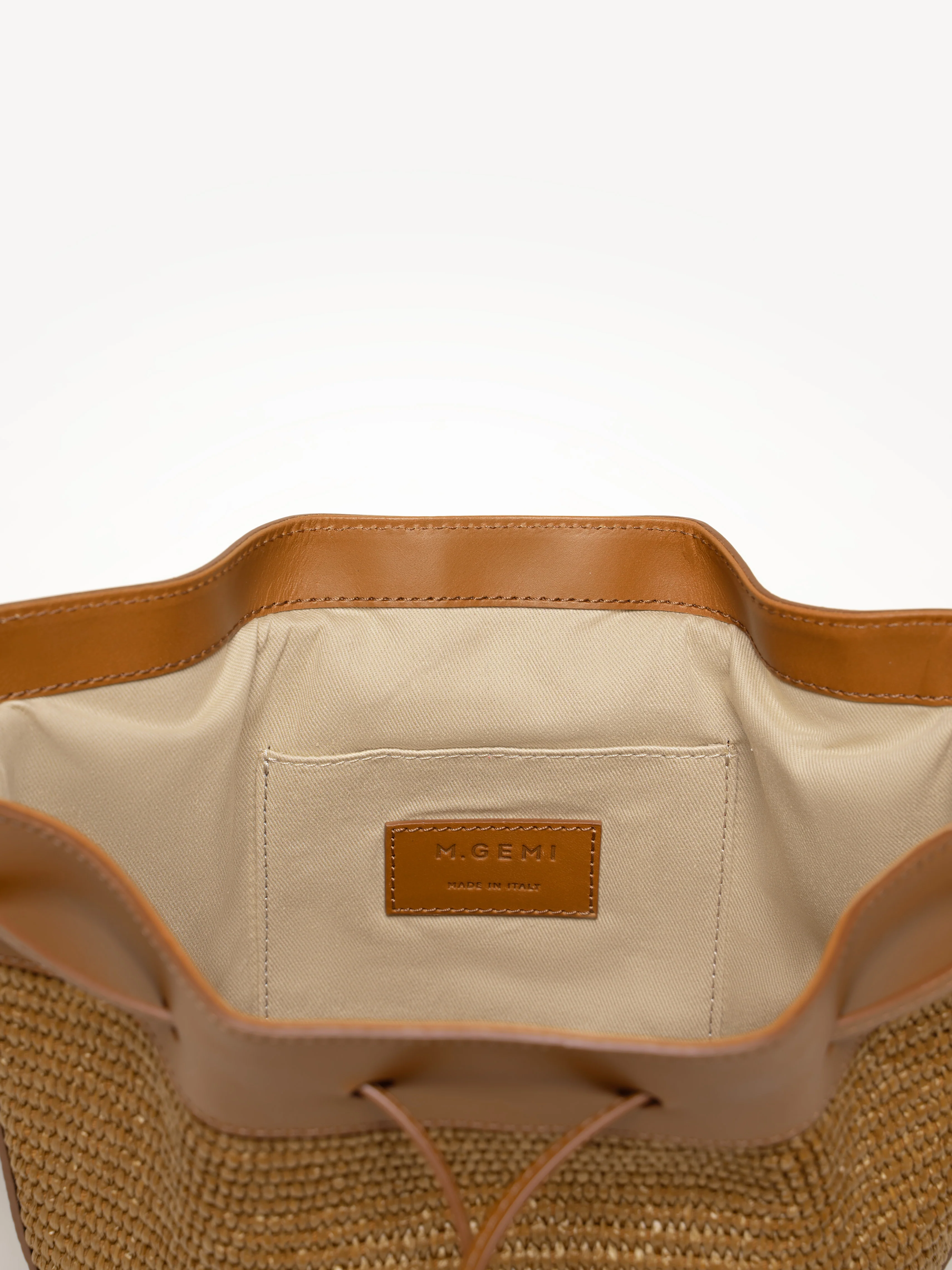 The Tecla Bucket Bag - Image 4
