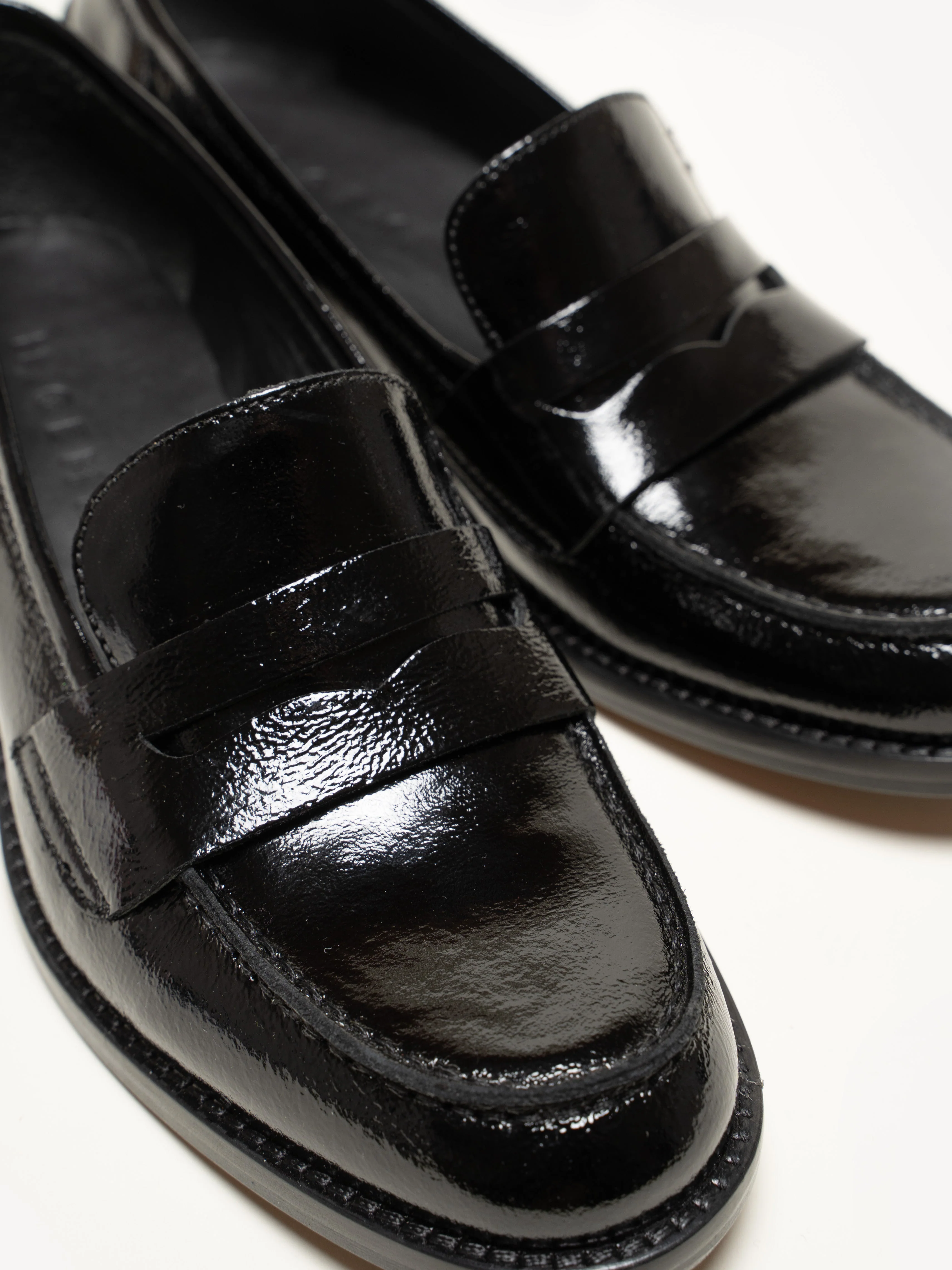 The Tosca (Sample Sale) - Image 4
