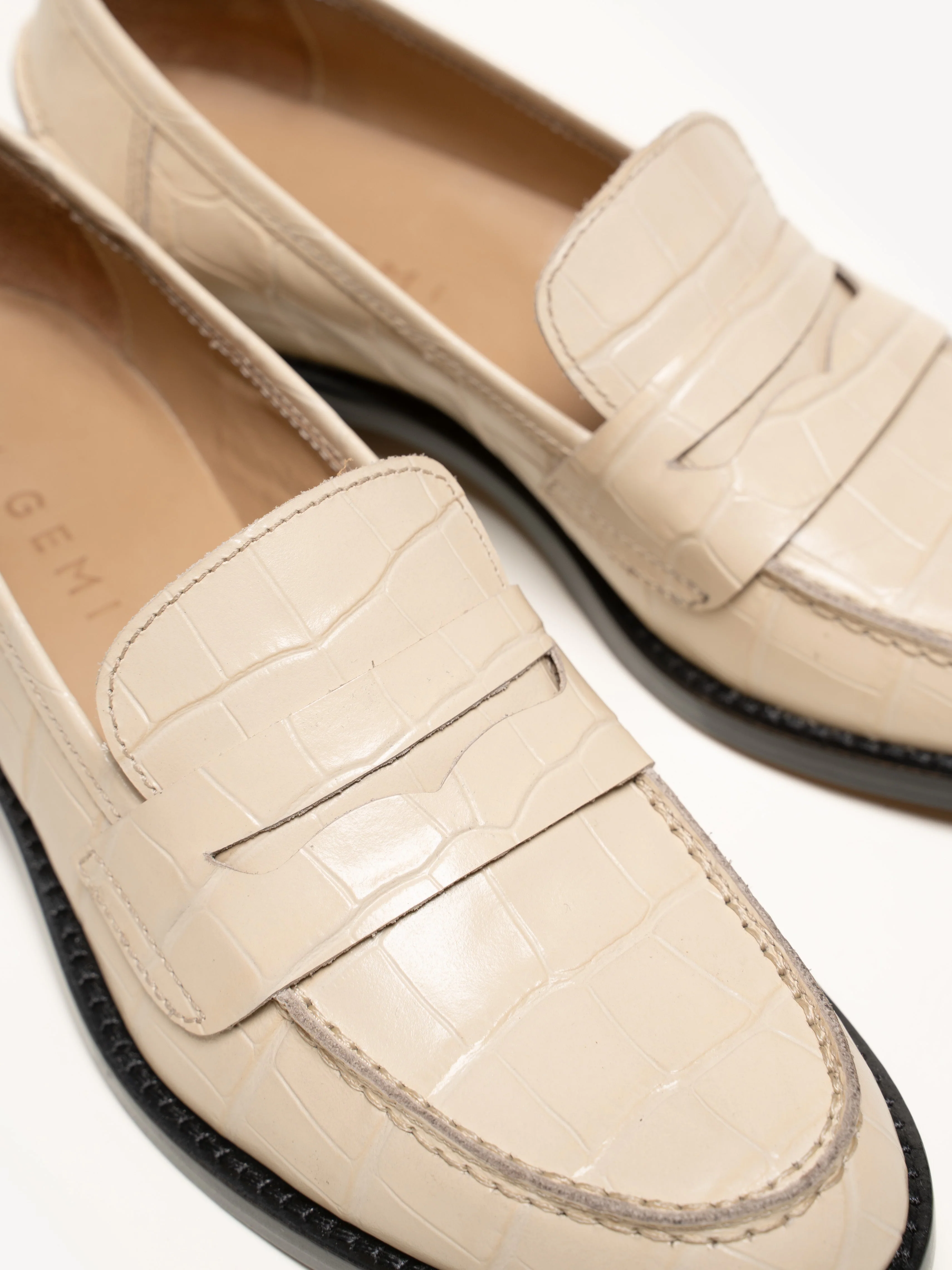 The Tosca (Sample Sale) - Image 4
