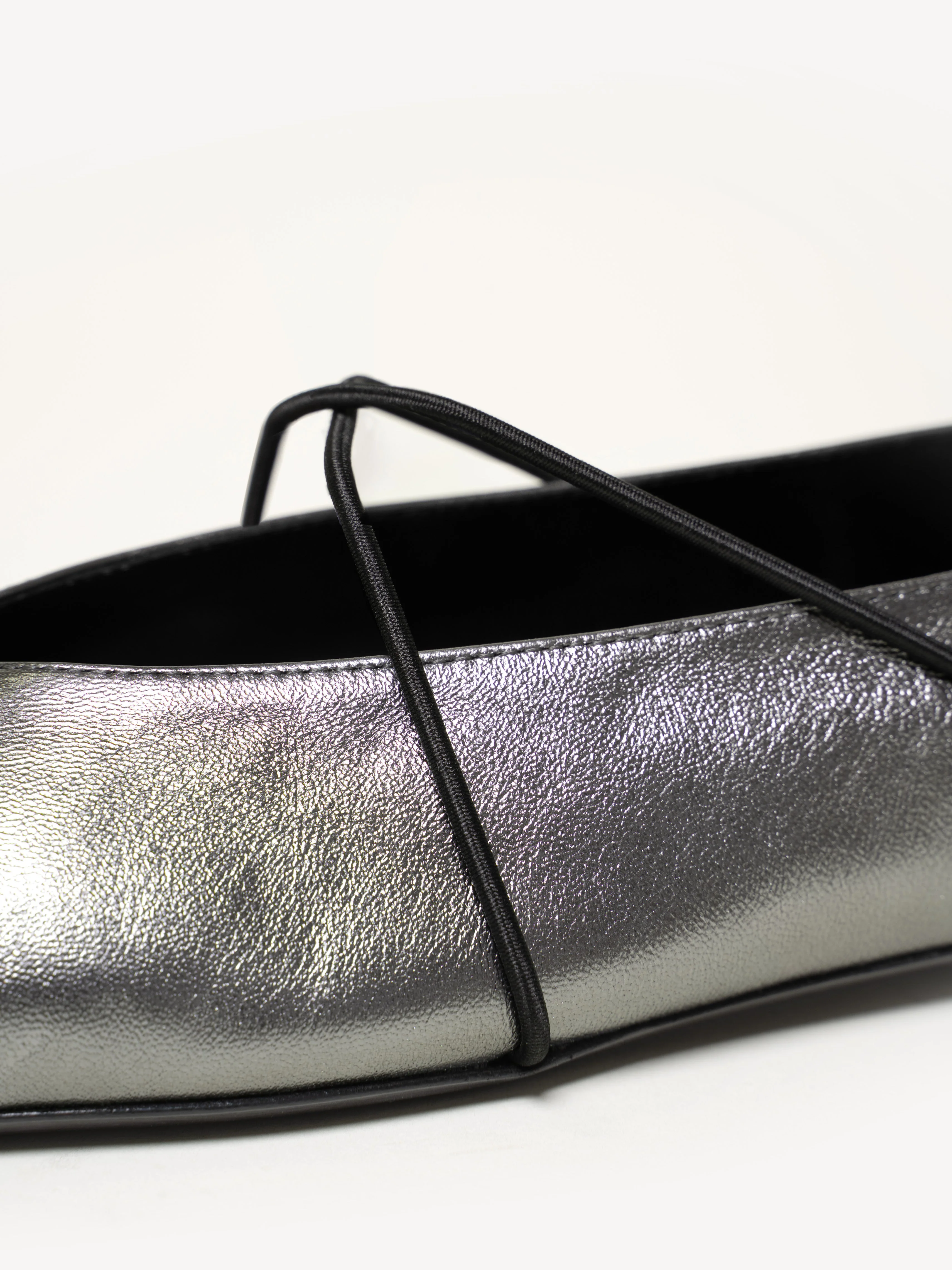 The Una (Sample Sale) - Image 5