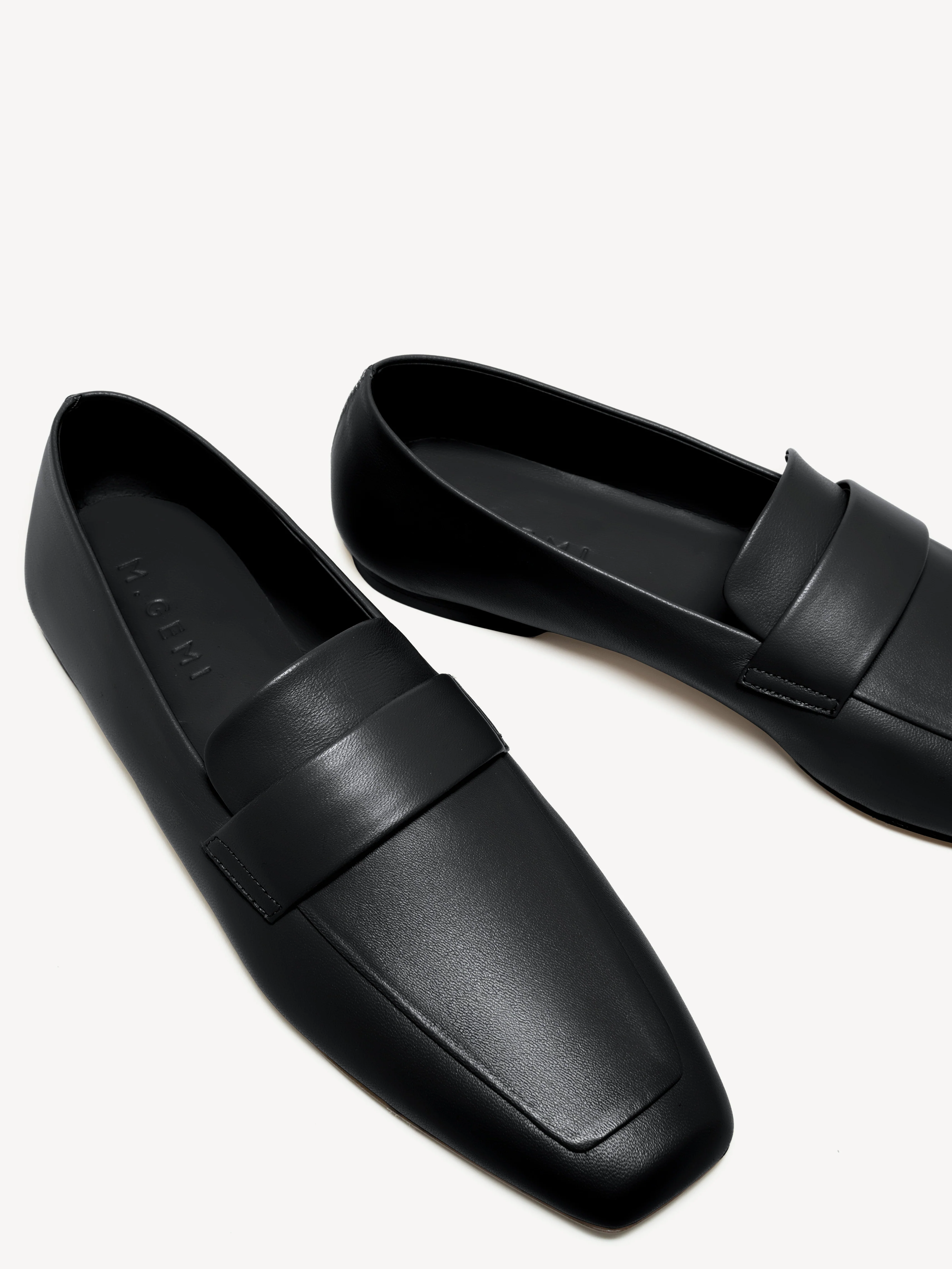 The Una Loafer - Image 4
