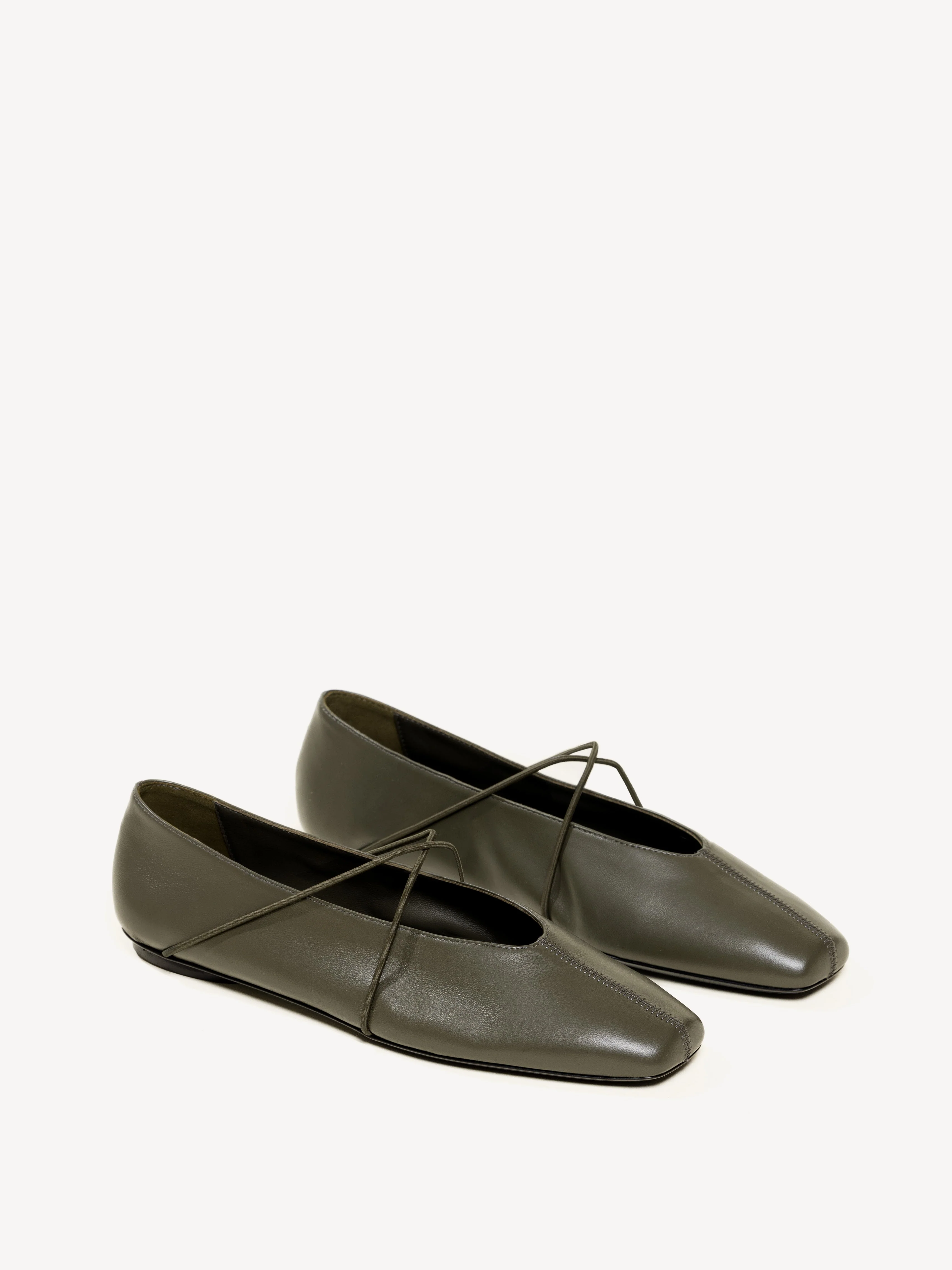 The Una (Sample Sale)