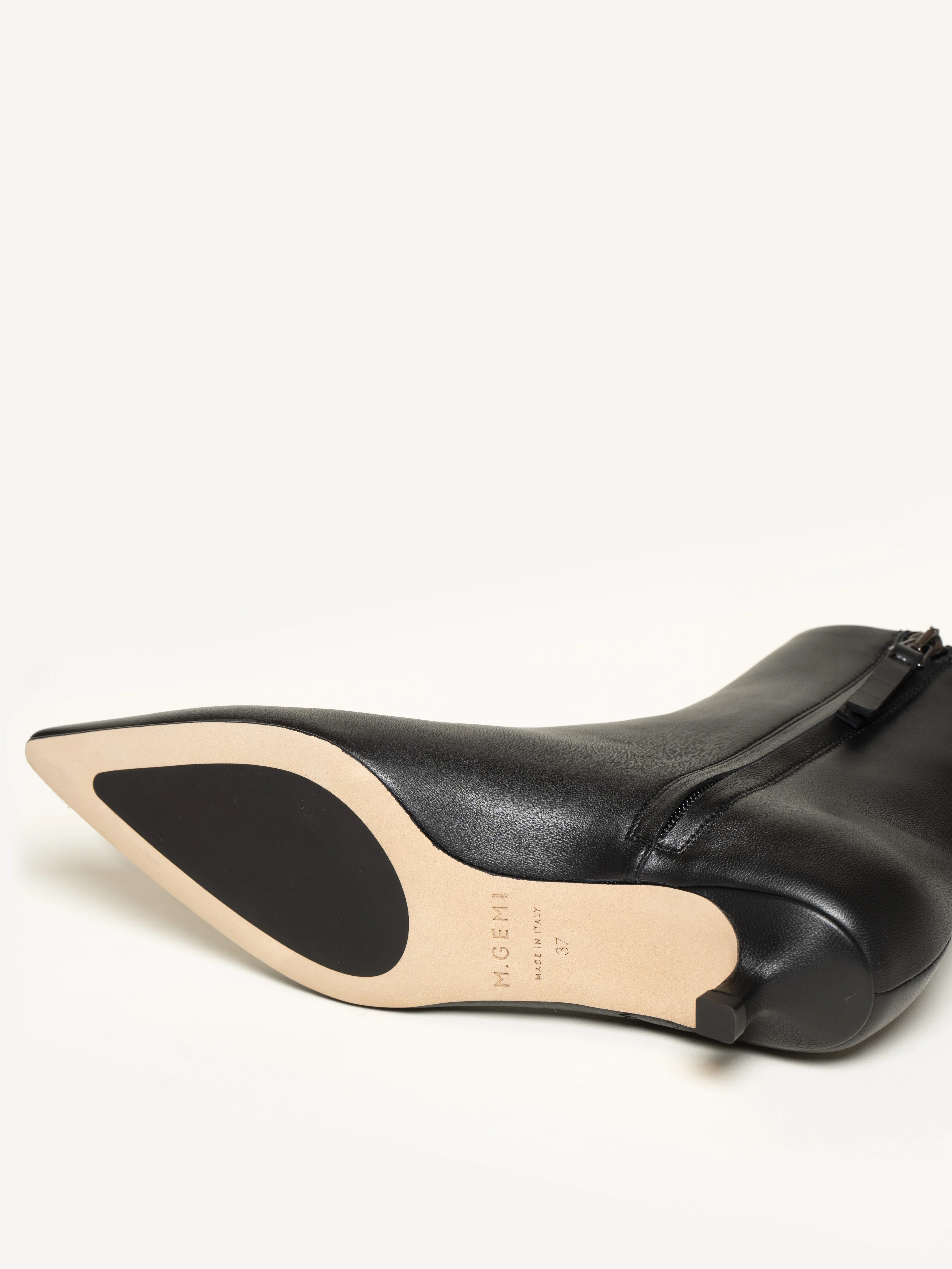 The Veronica - Image 5